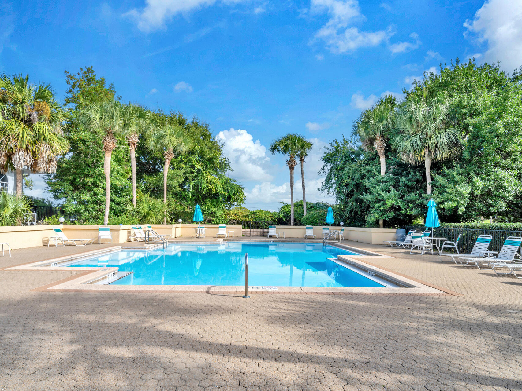 5252 Tivoli Drive, # 5252