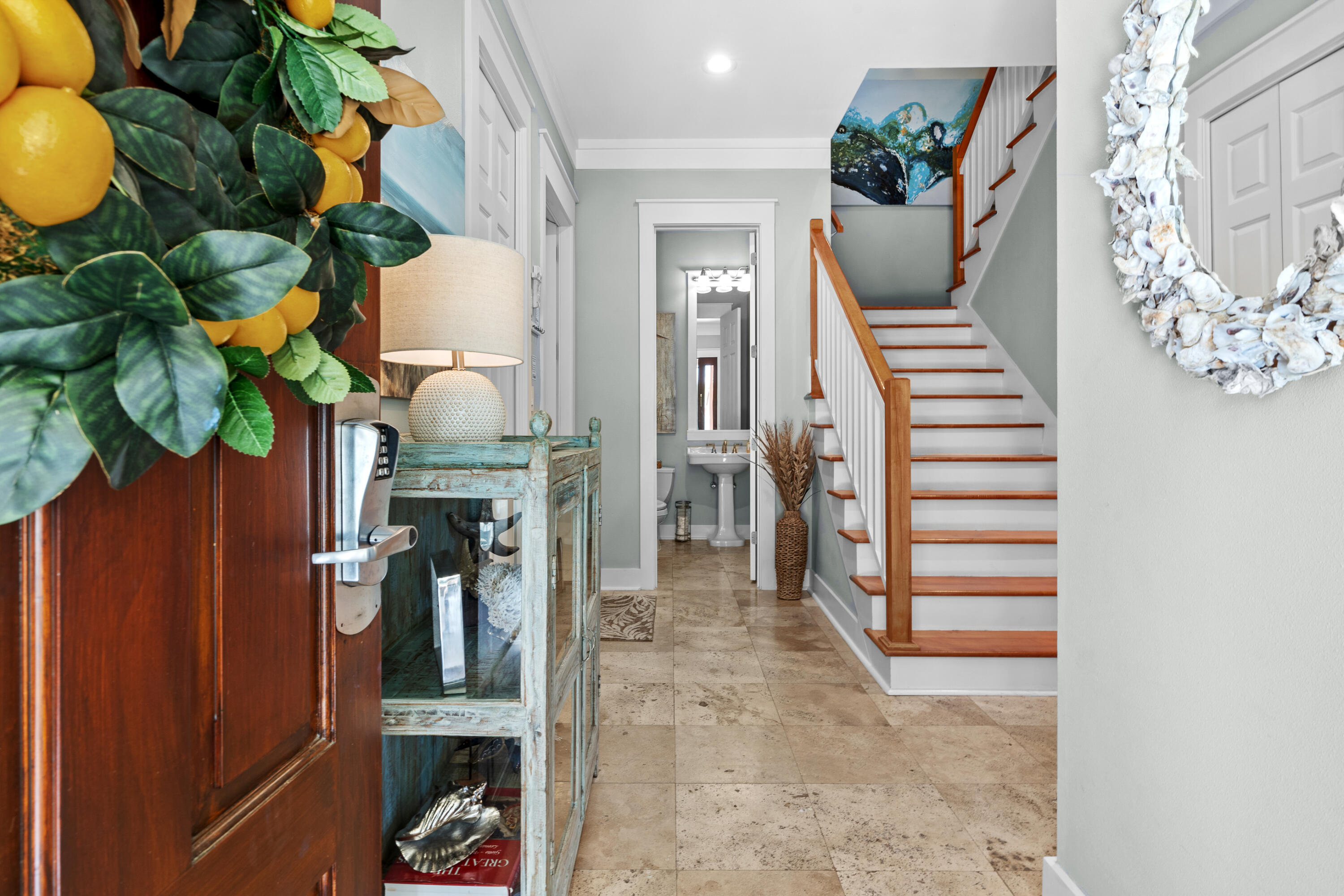 8582 Magnolia Bay Lane