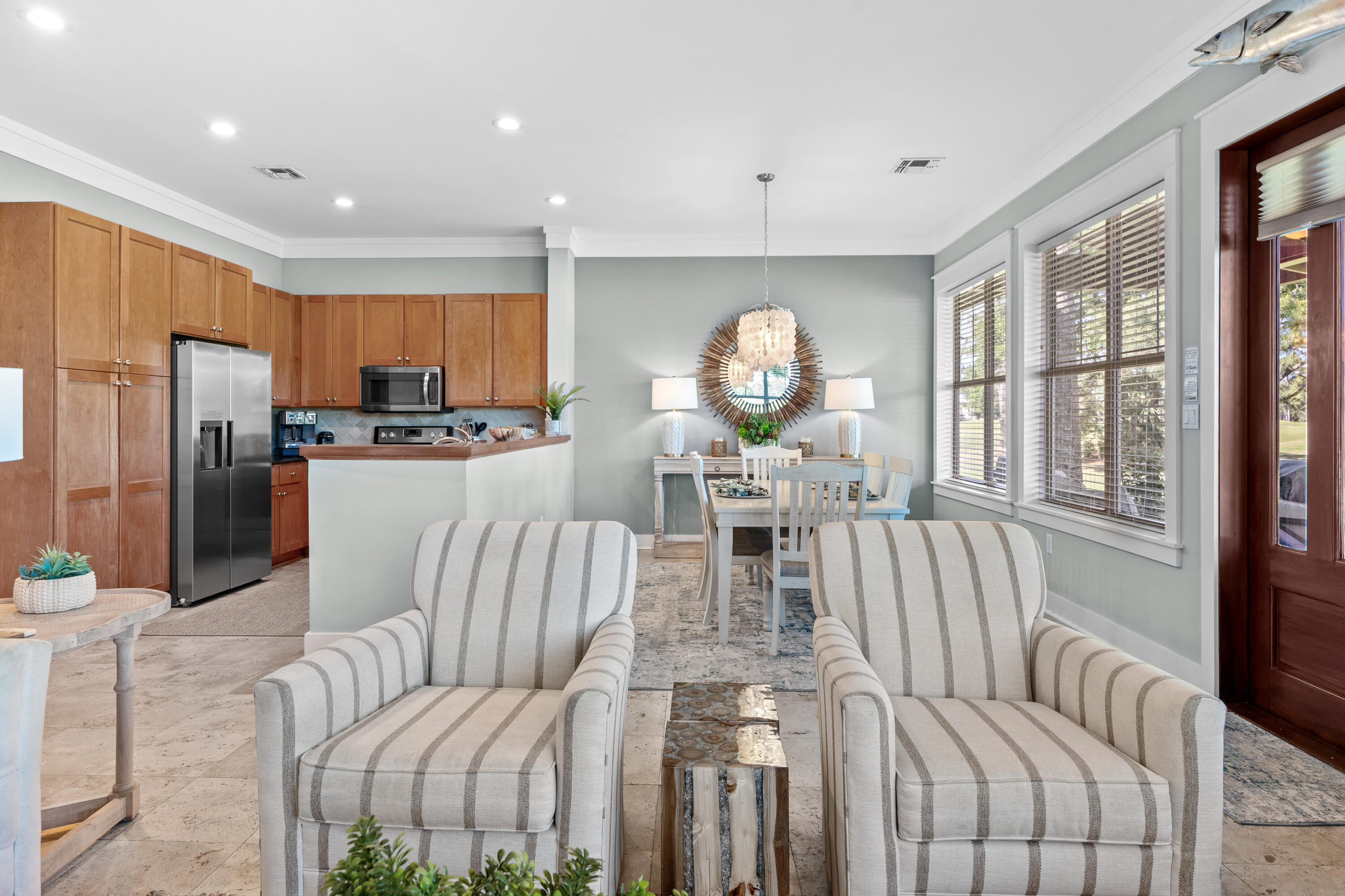 8582 Magnolia Bay Lane