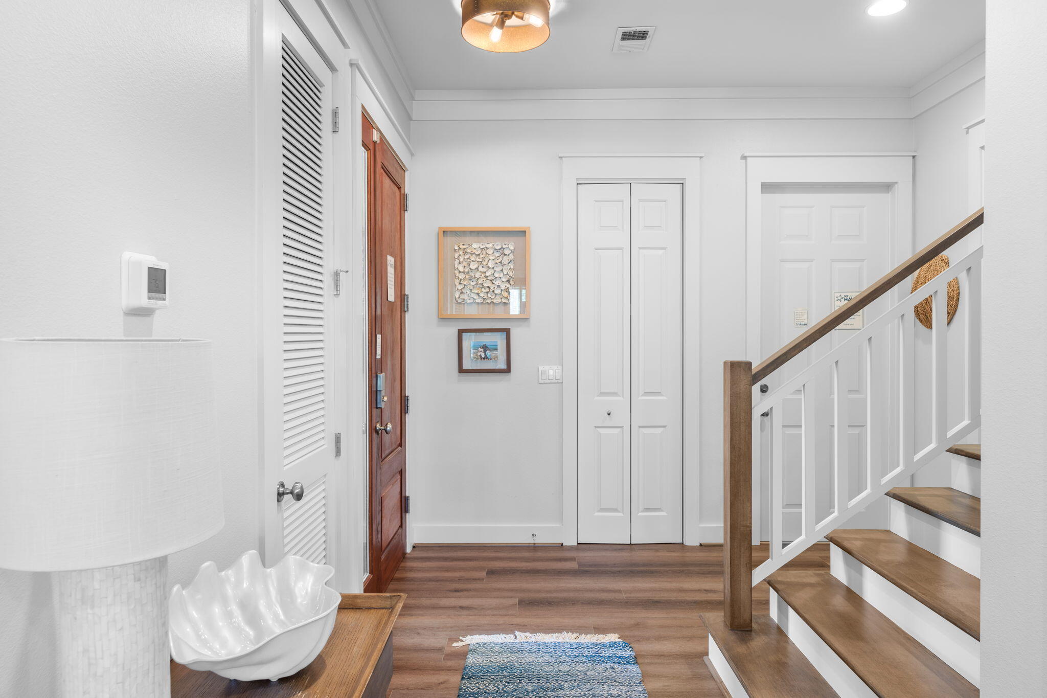 8615 Magnolia Bay Lane