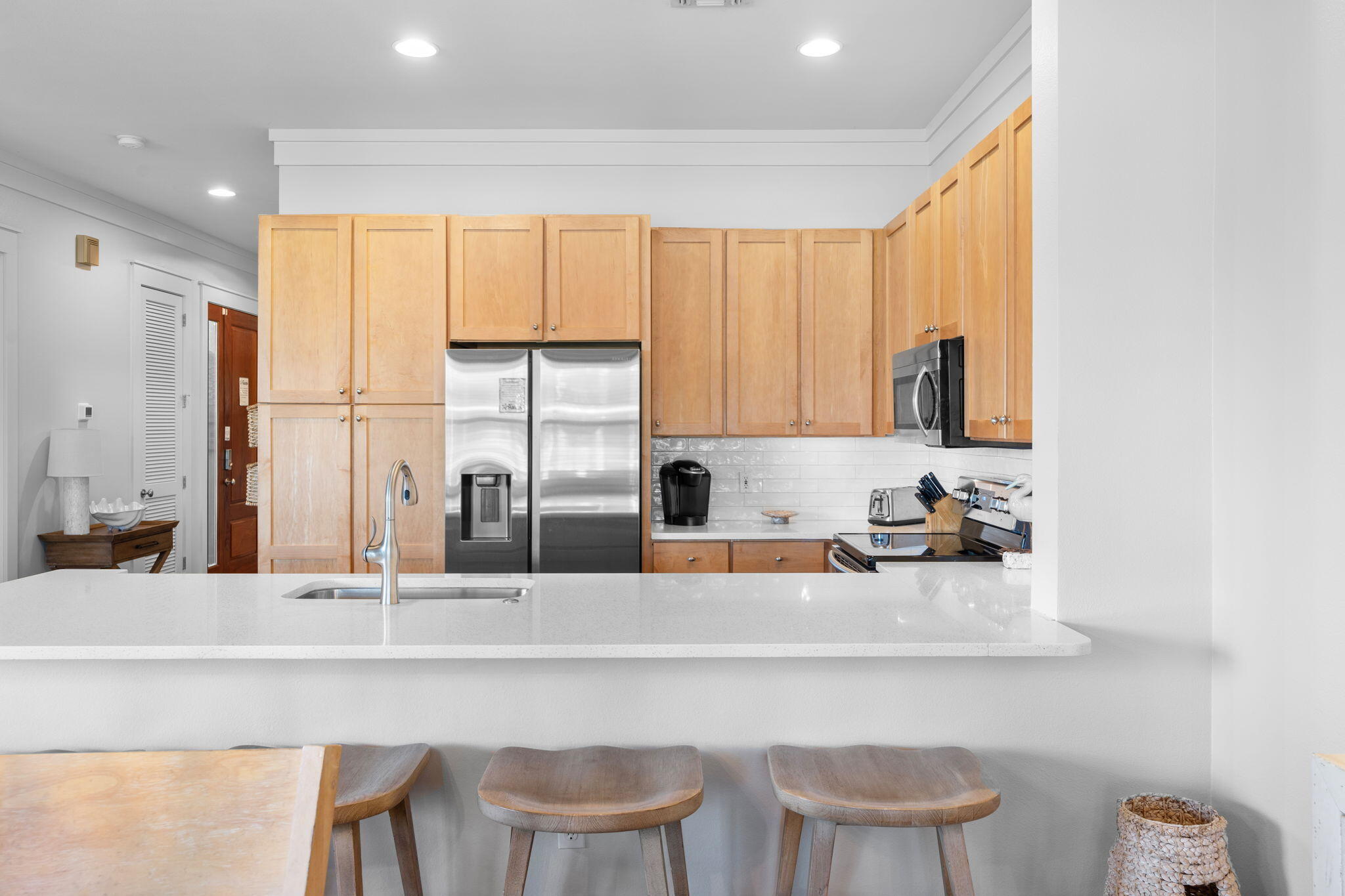 8615 Magnolia Bay Lane