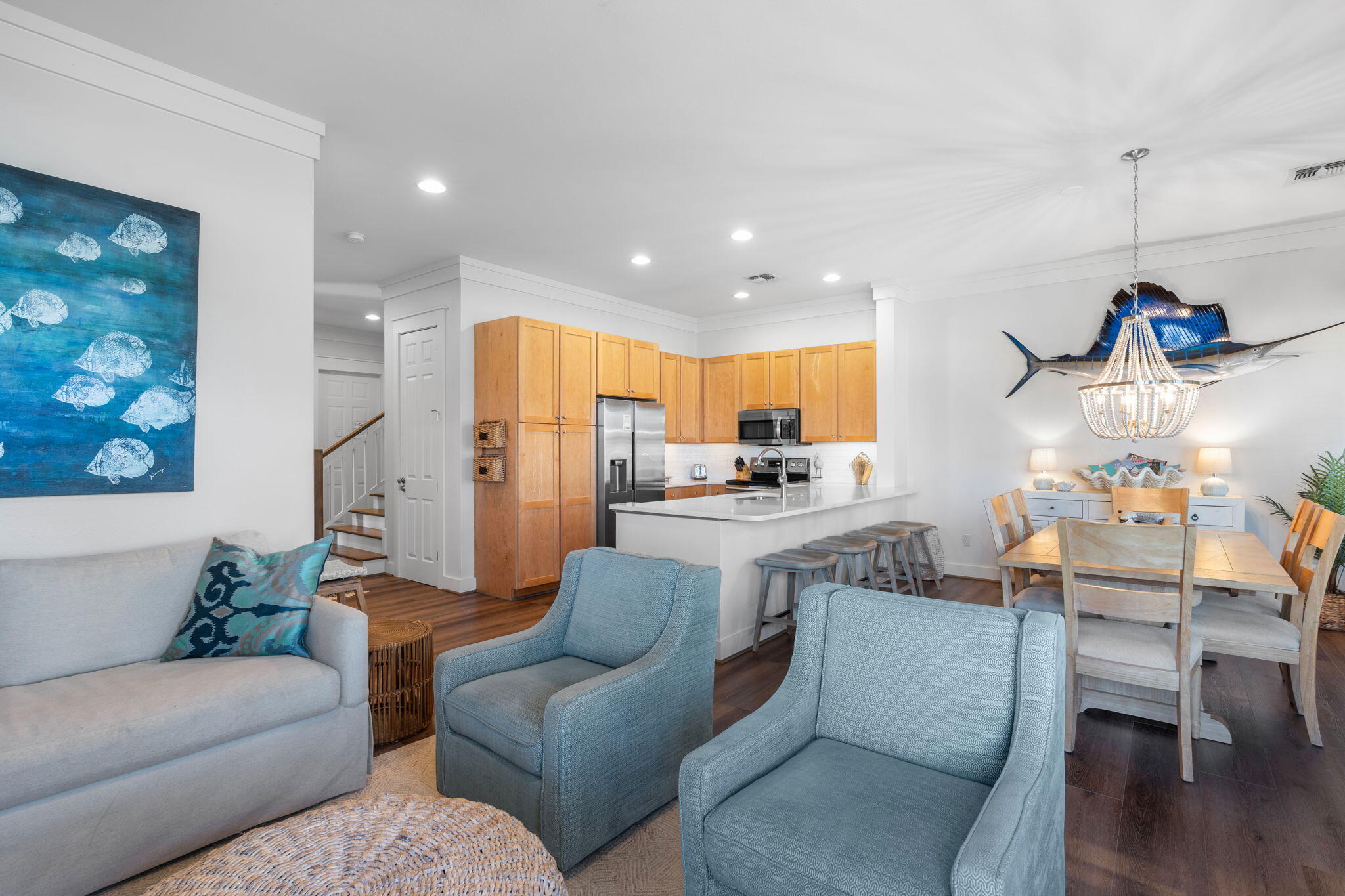 8615 Magnolia Bay Lane