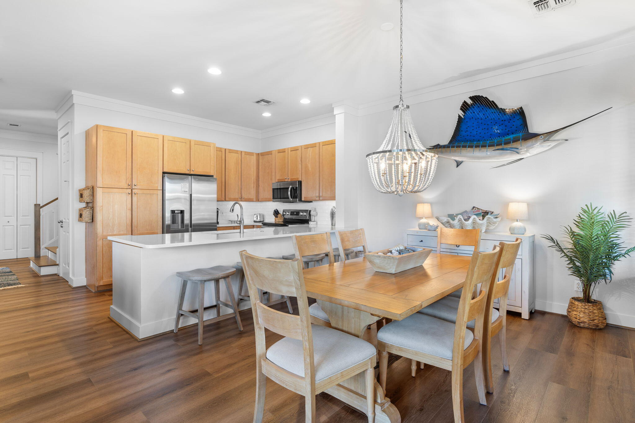 8615 Magnolia Bay Lane