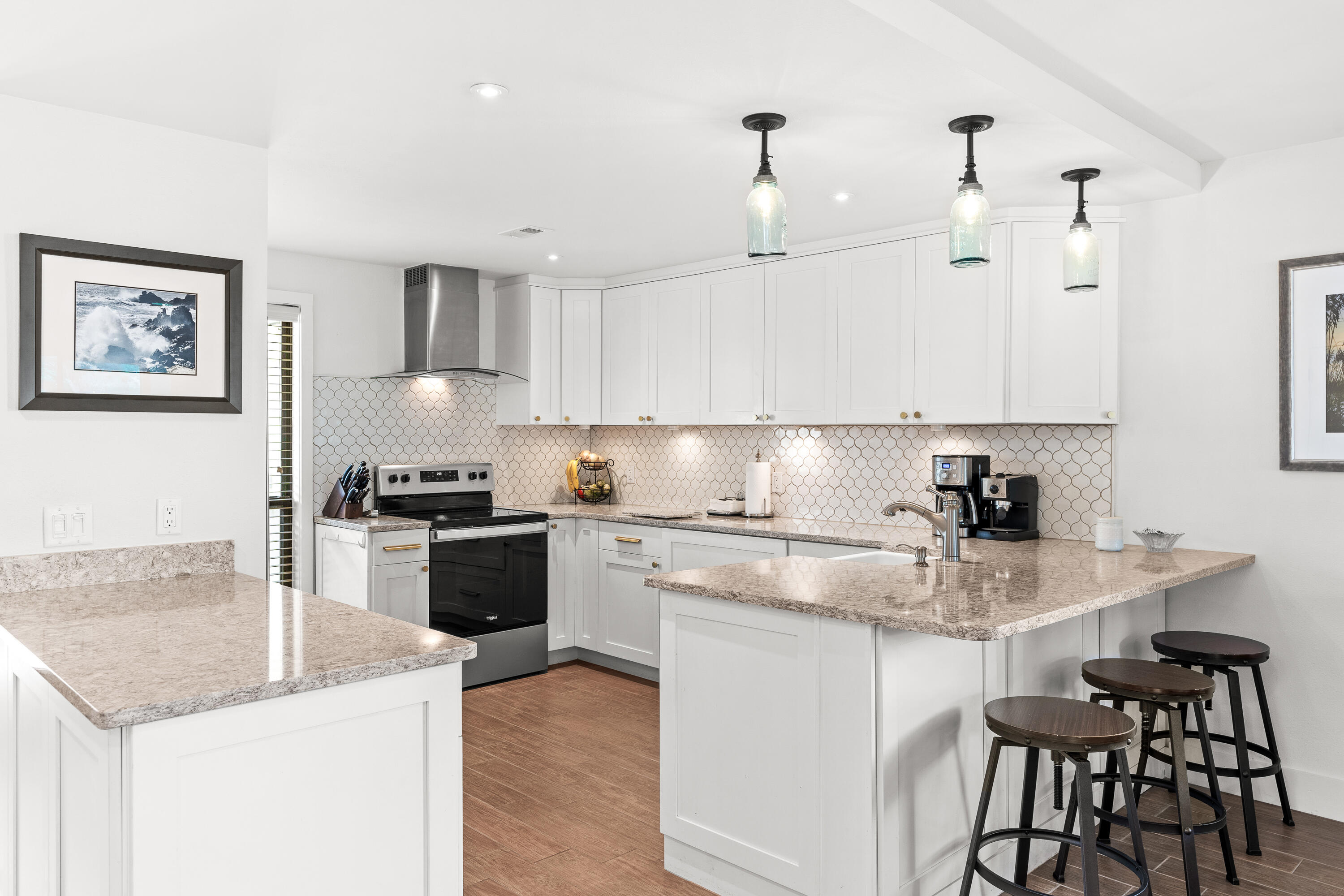717 Sandpiper Drive, 717