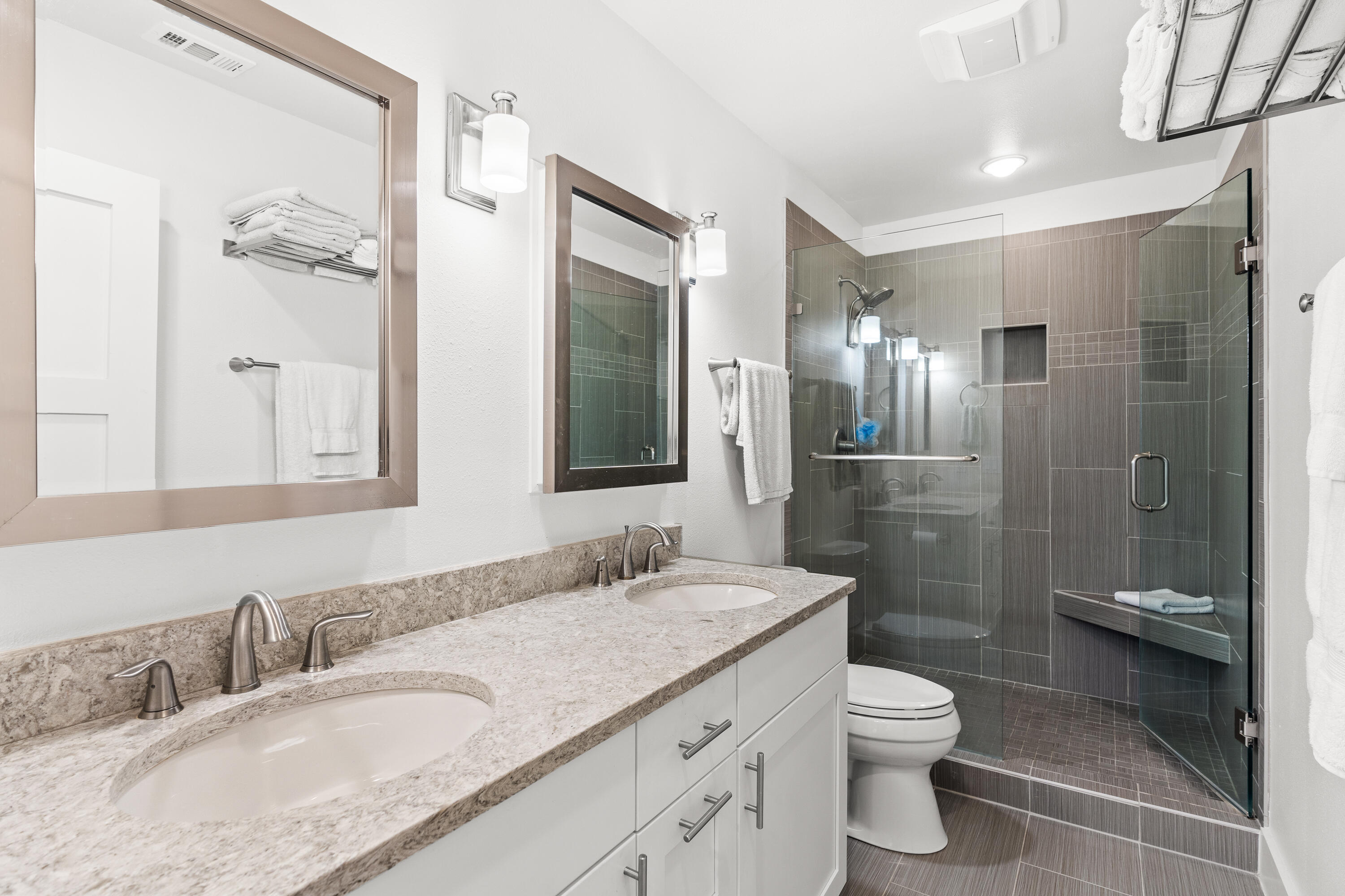 717 Sandpiper Drive, 717