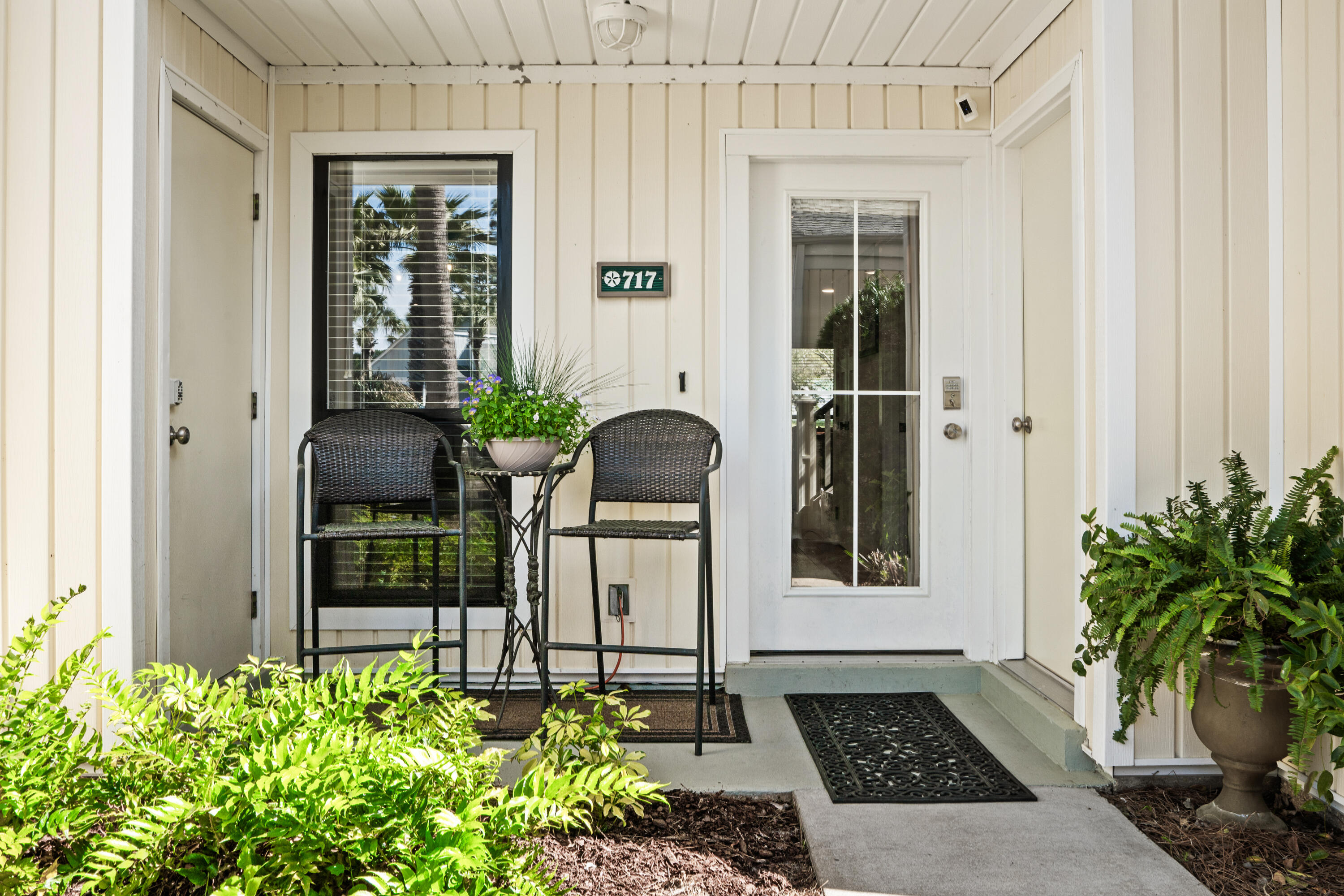 717 Sandpiper Drive, 717