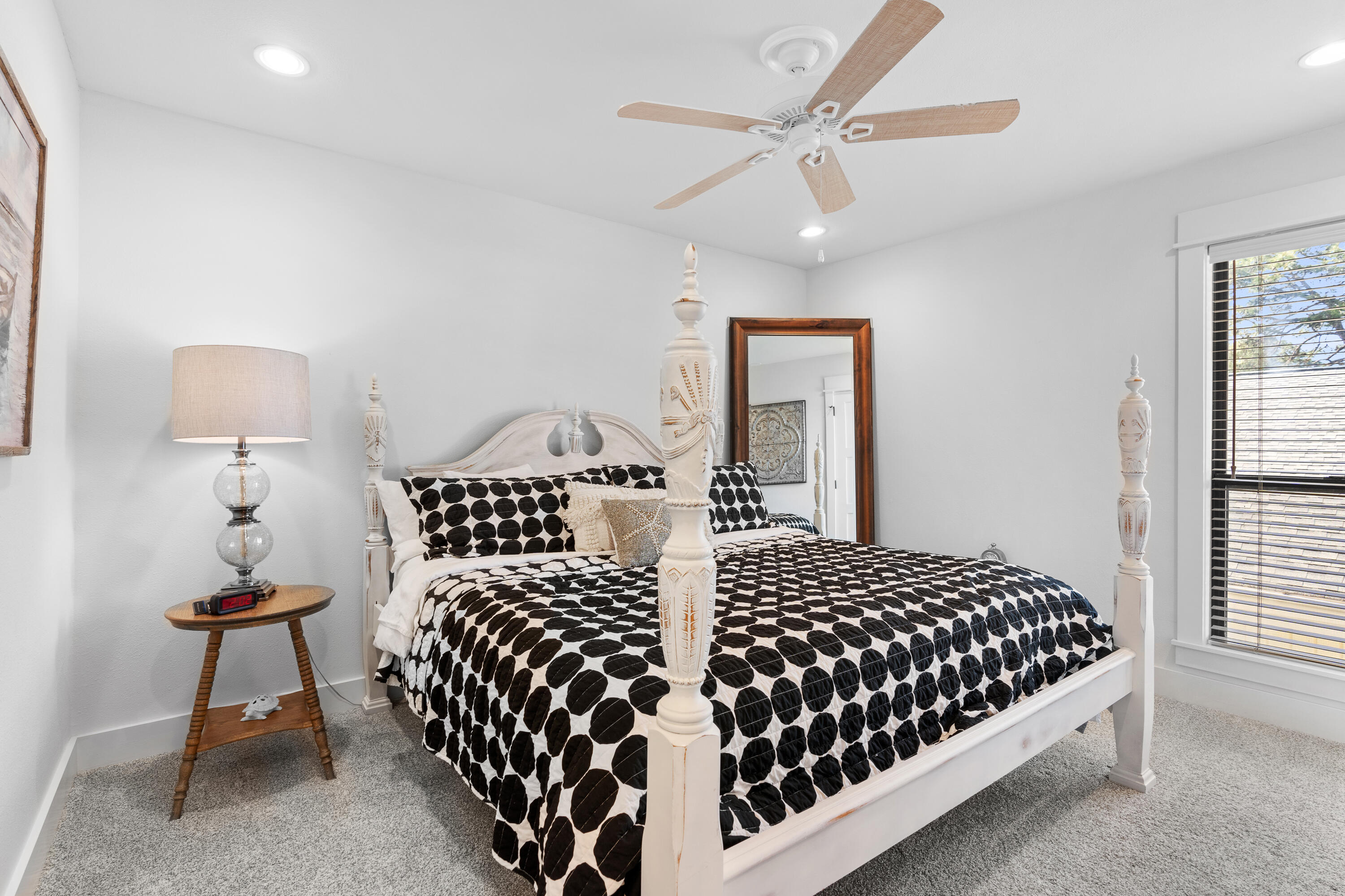 717 Sandpiper Drive, 717