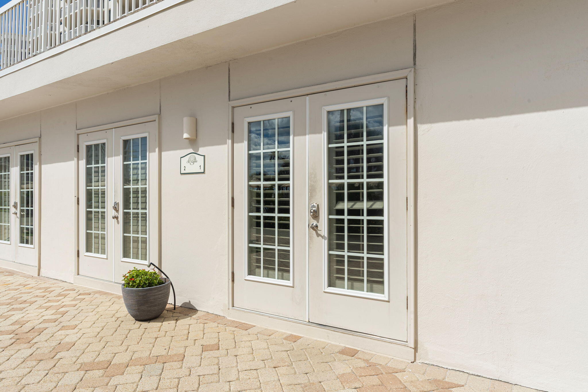 15100 Emerald Coast Parkway, UNIT 305