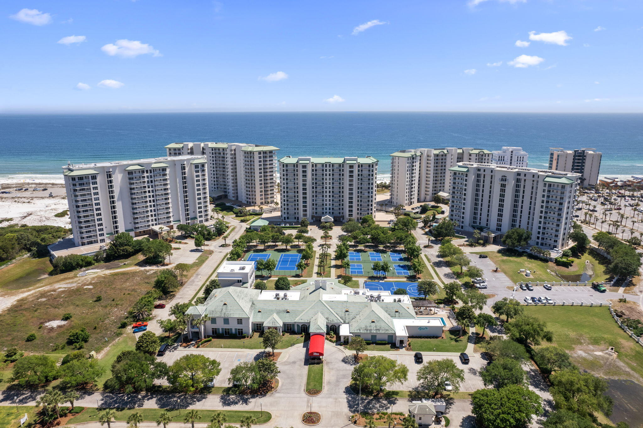 15100 Emerald Coast Parkway, UNIT 305