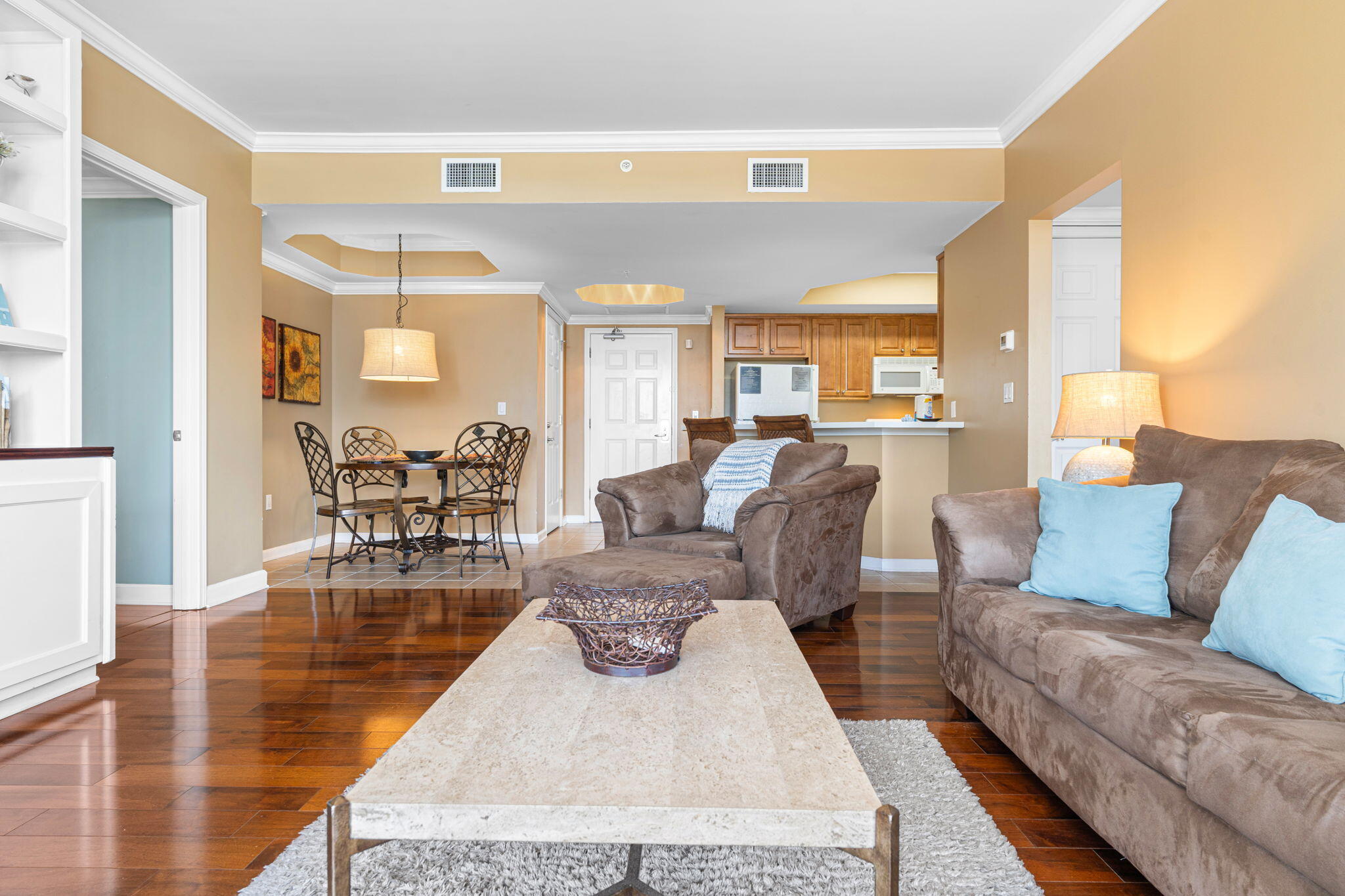 15100 Emerald Coast Parkway, UNIT 305