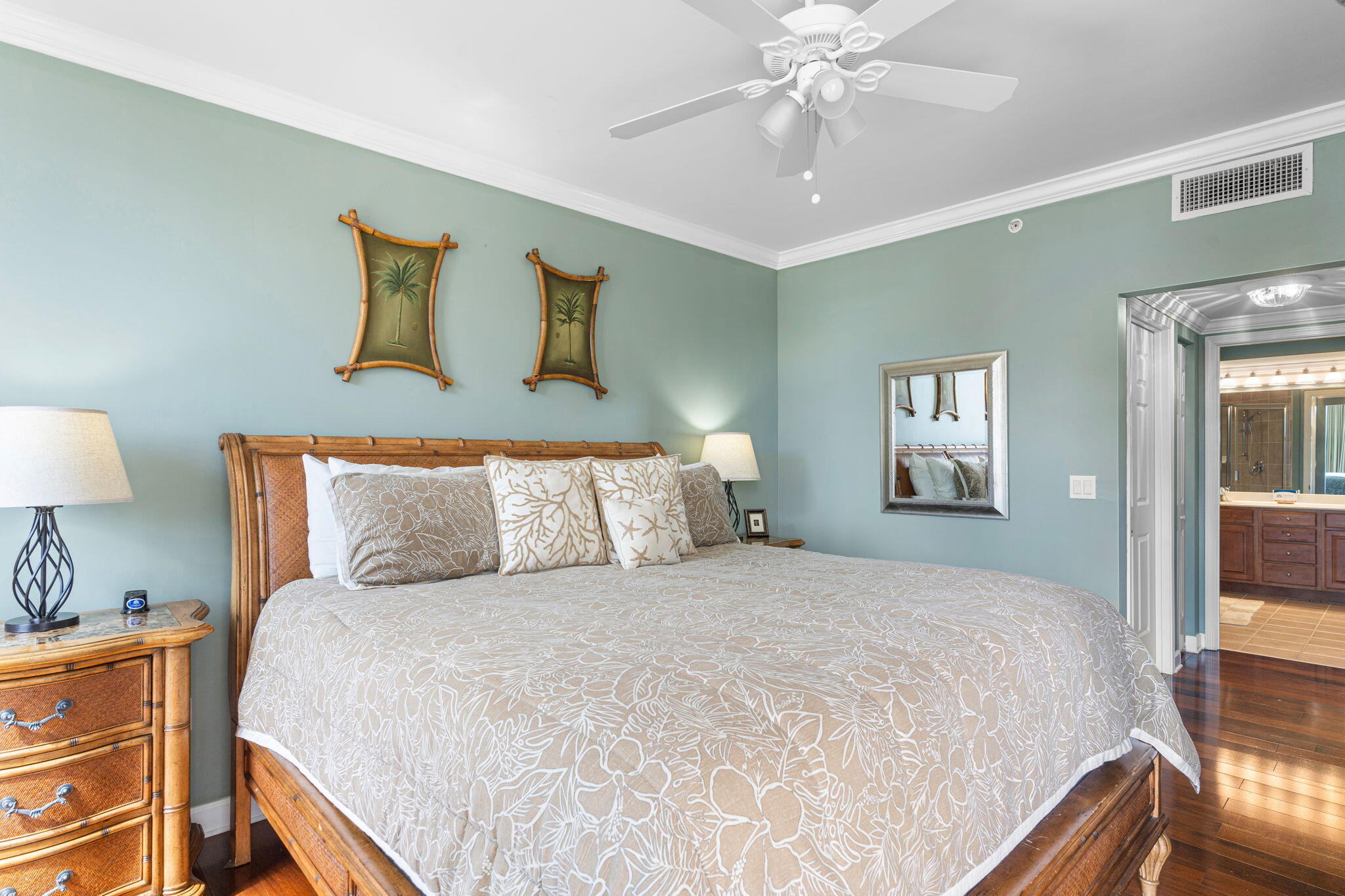 15100 Emerald Coast Parkway, UNIT 305