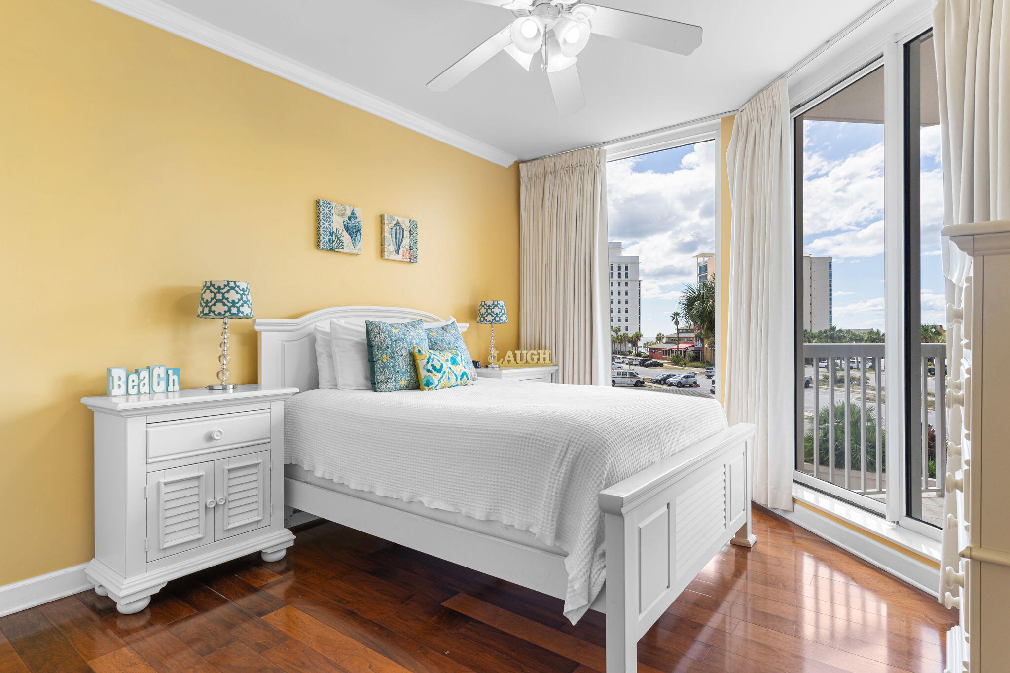 15100 Emerald Coast Parkway, UNIT 305