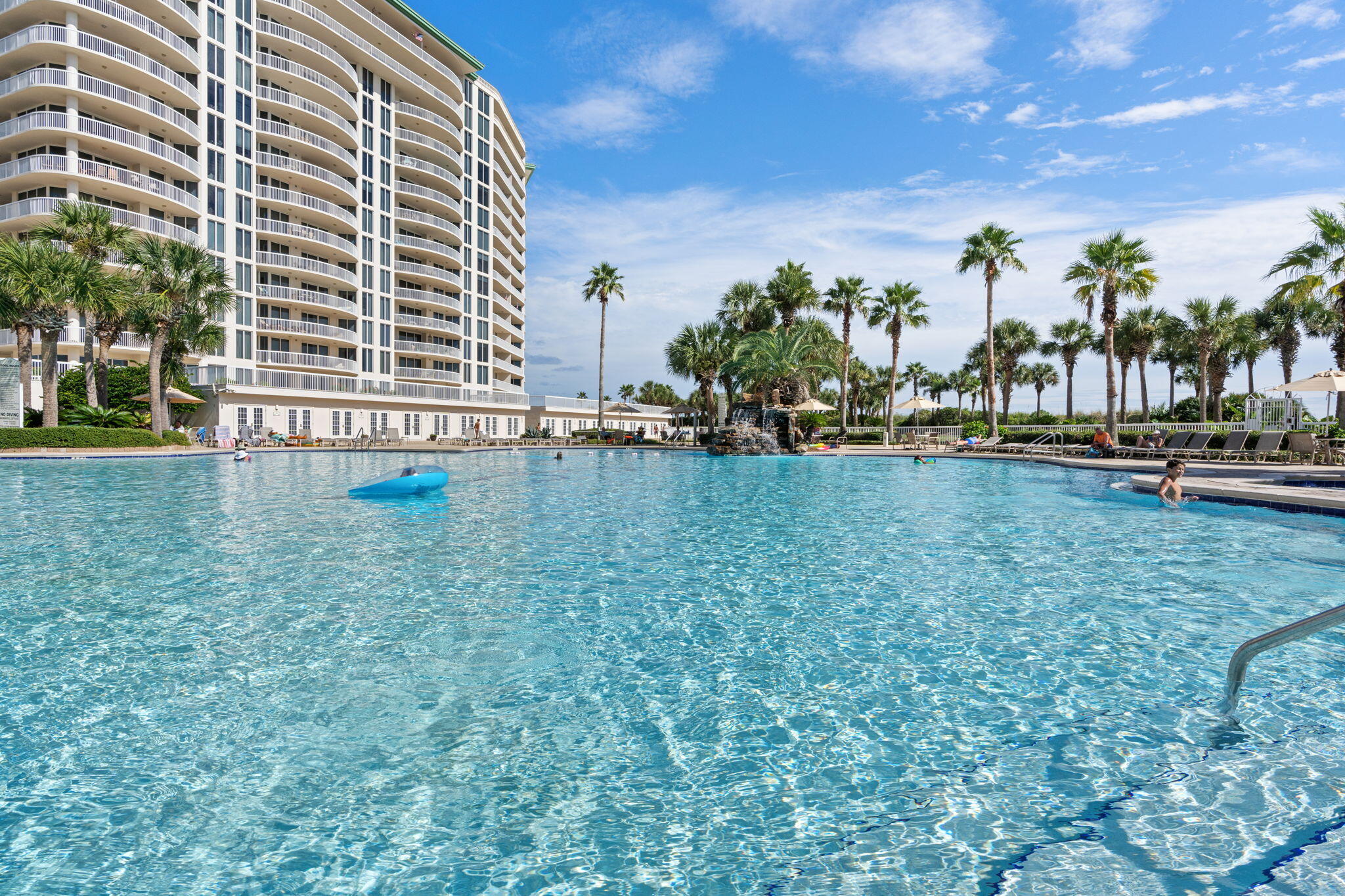 15100 Emerald Coast Parkway, UNIT 305