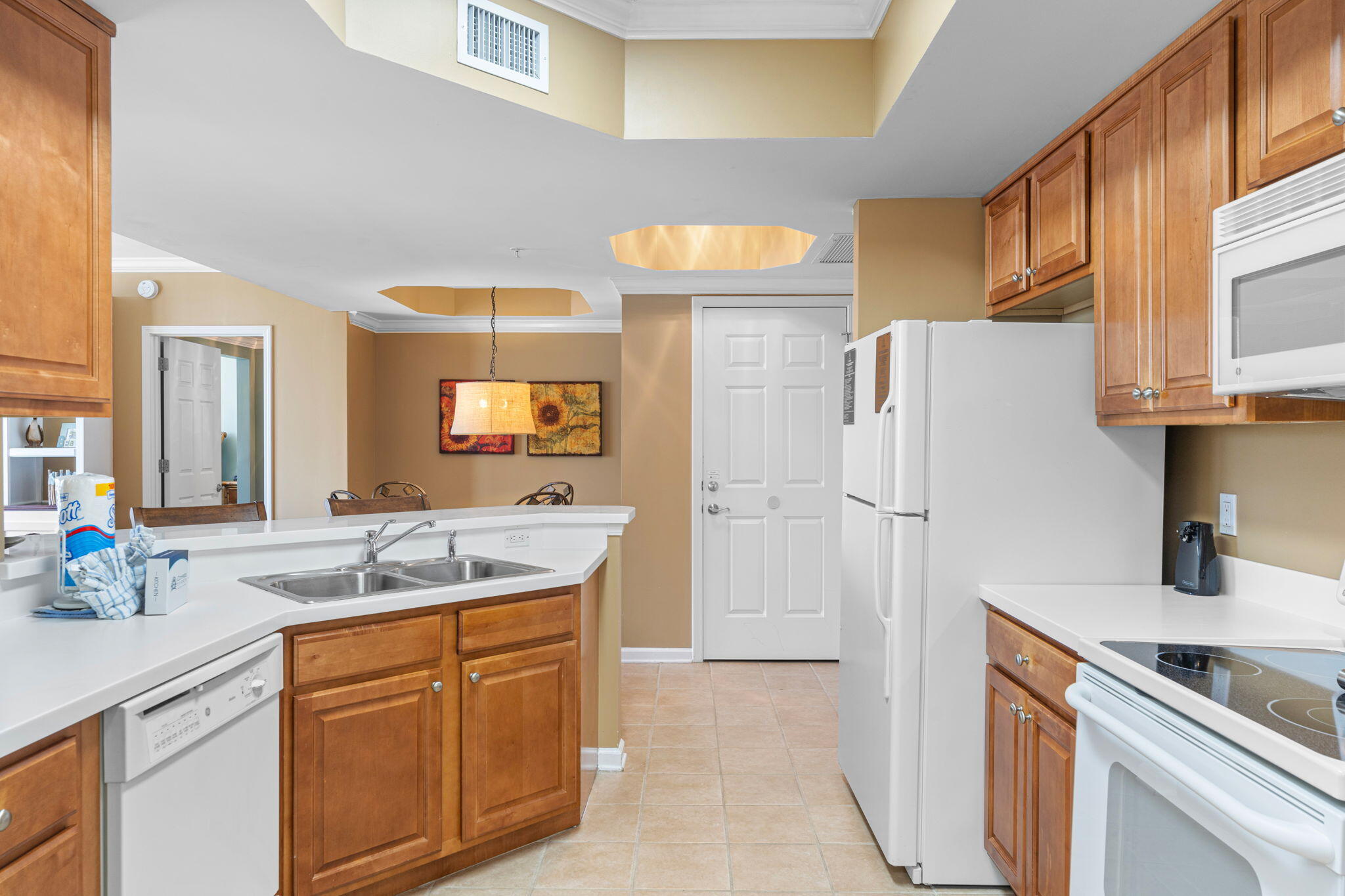 15100 Emerald Coast Parkway, UNIT 305
