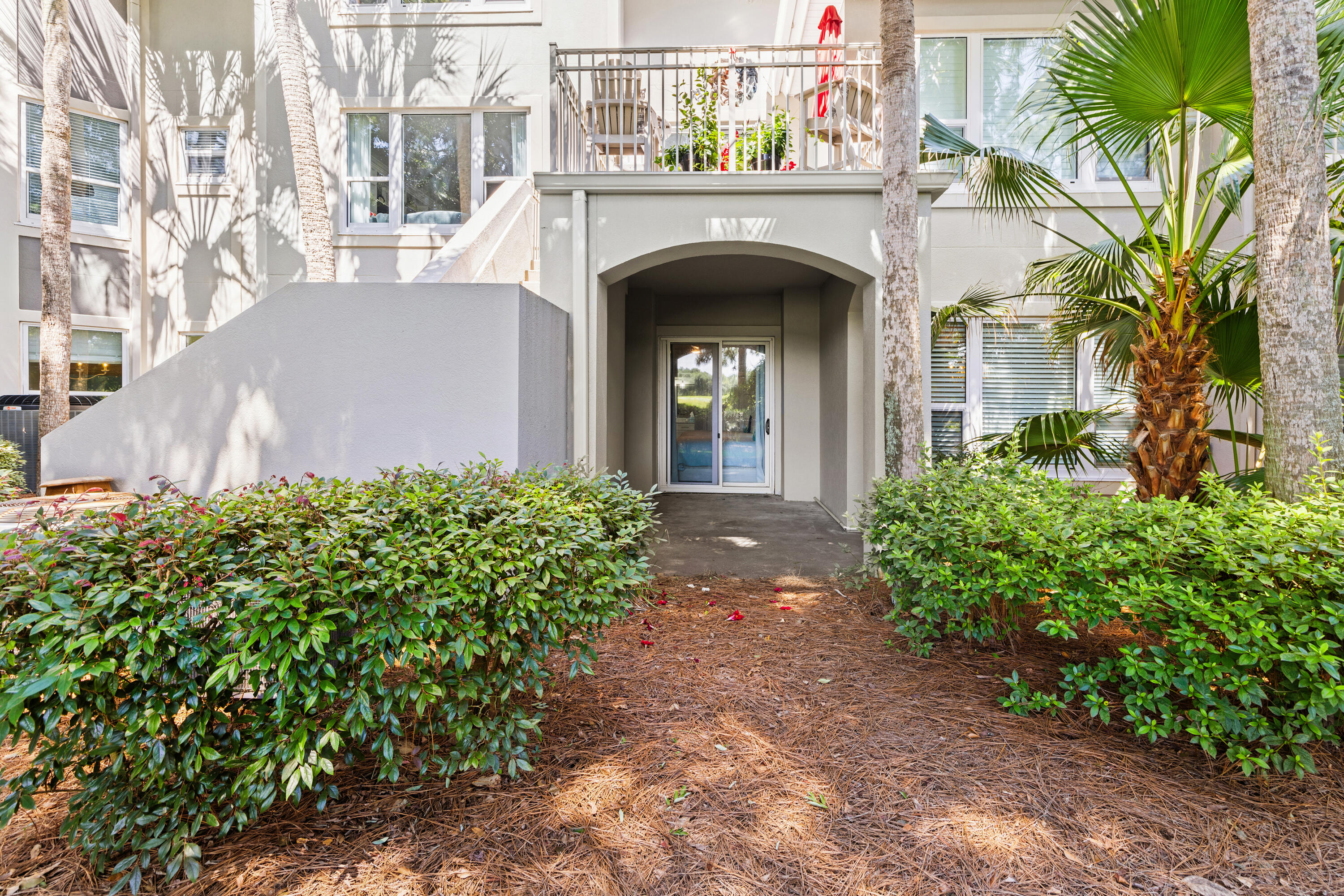 8570 Turnberry Drive, 8570