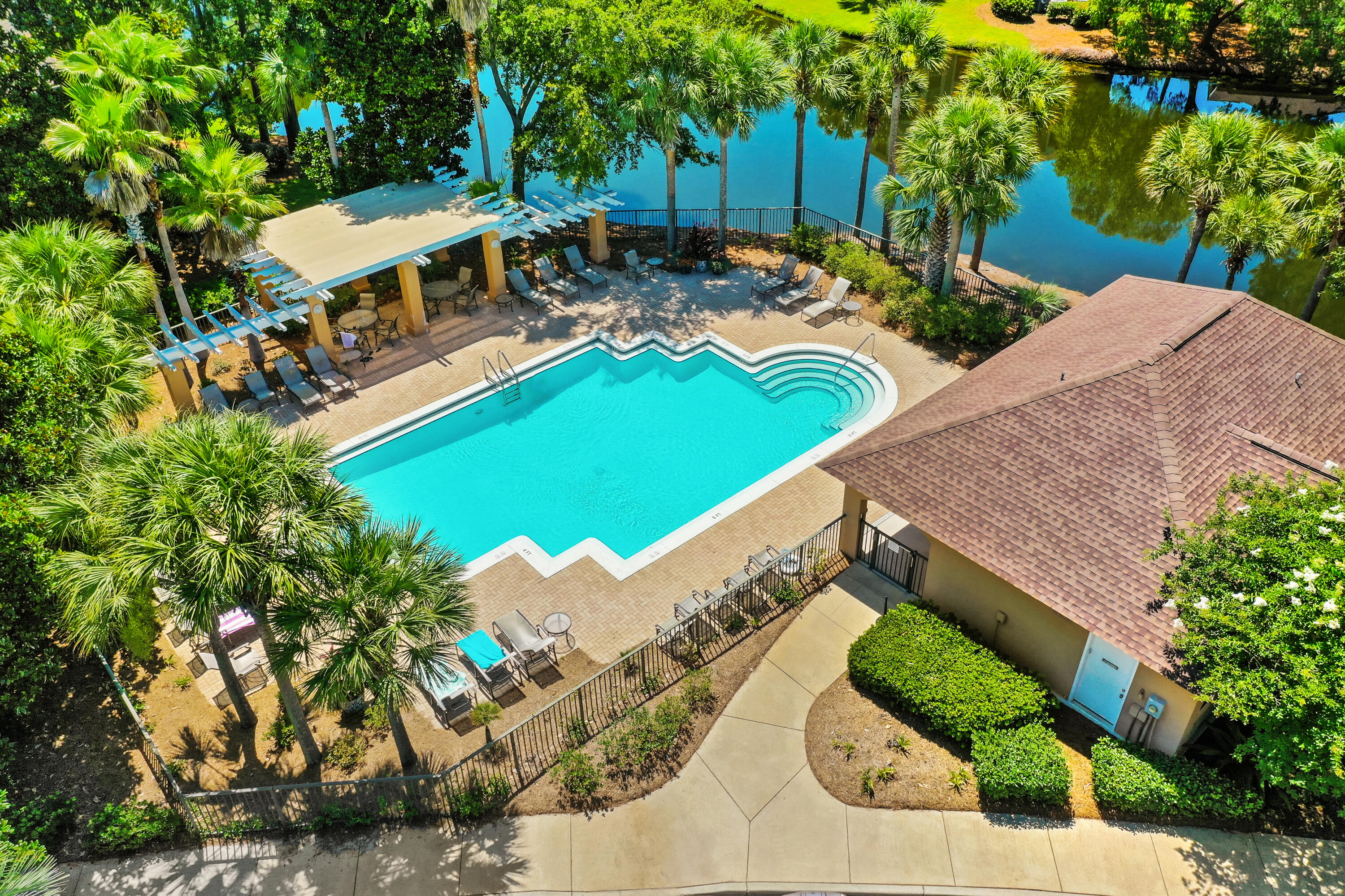 8570 Turnberry Drive, 8570