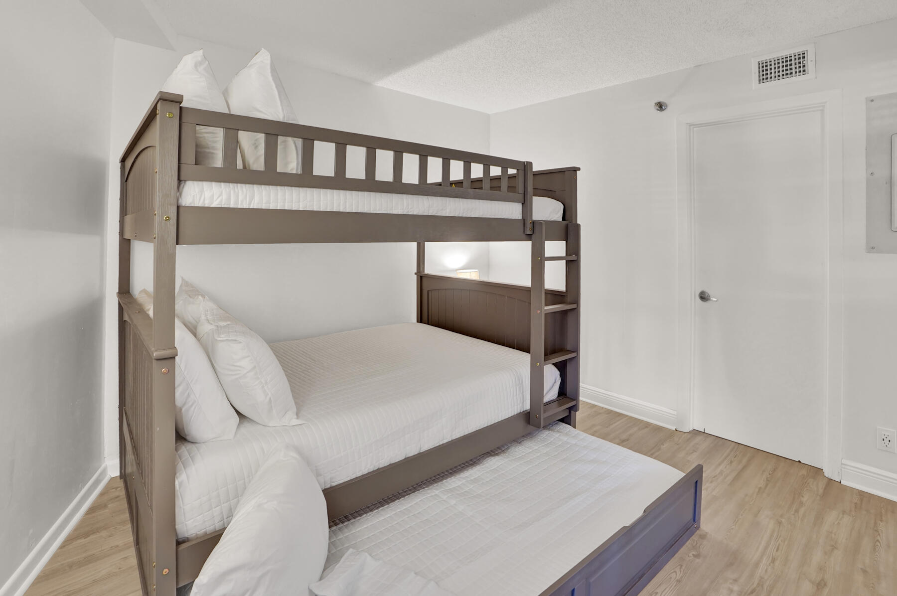 4202 Beachside Two Drive # 202