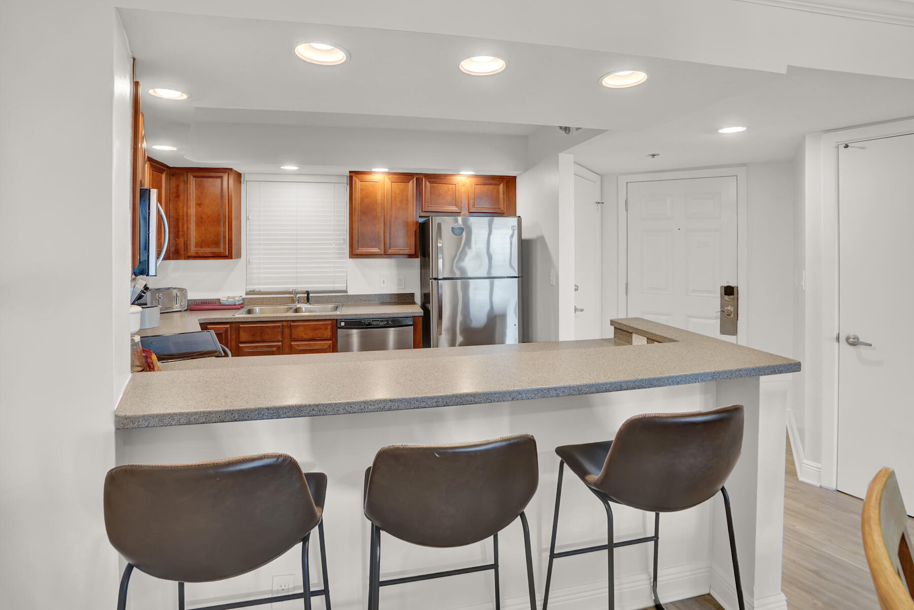 4202 Beachside Two Drive # 202