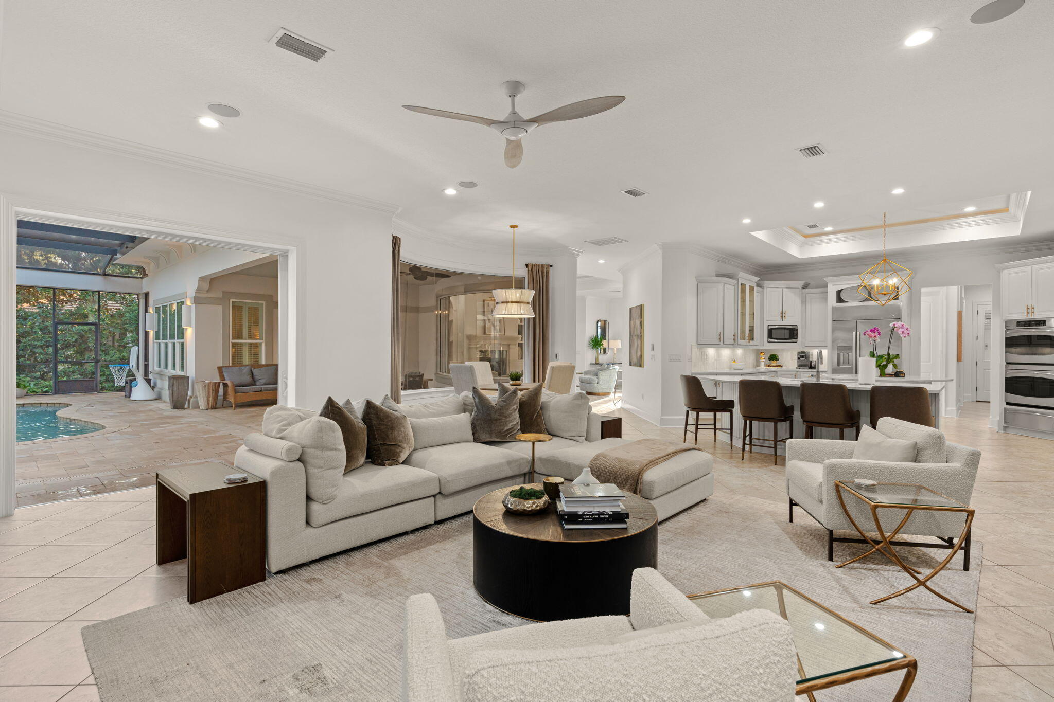 1492 E E Island Green Lane Lane