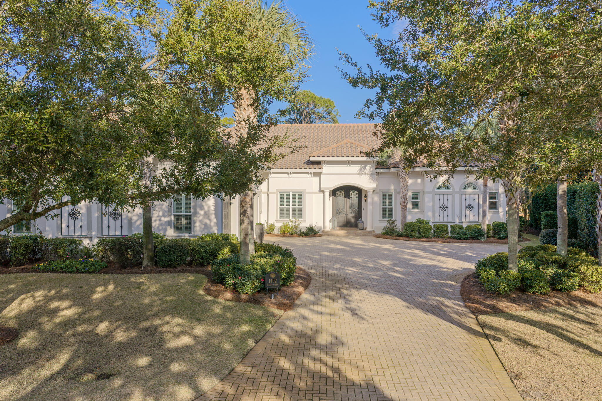 1492 E E Island Green Lane Lane