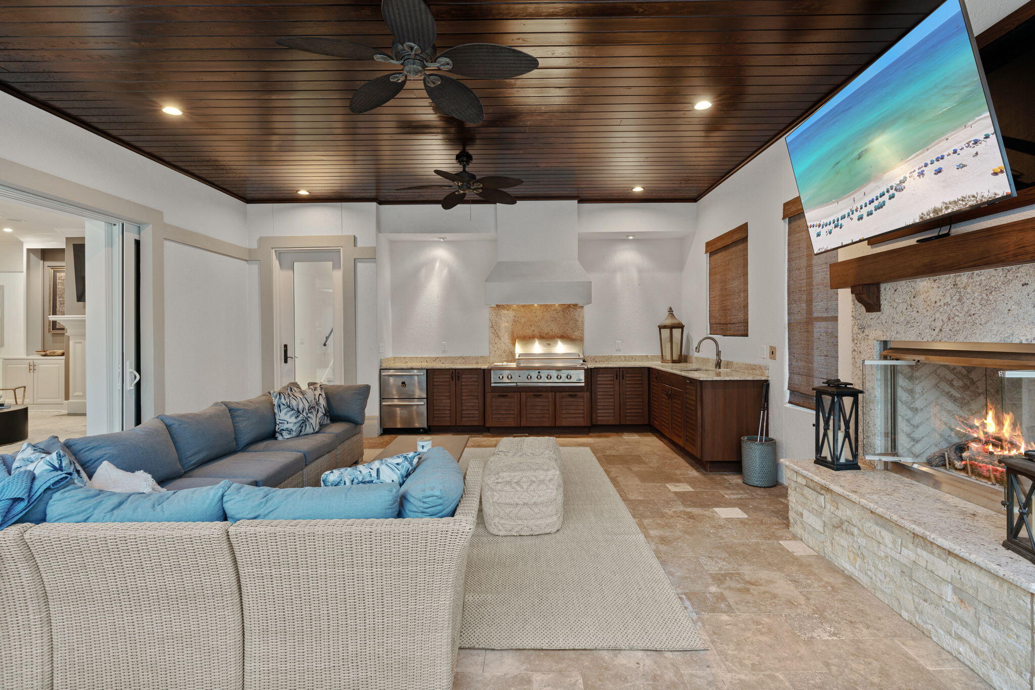 1492 E E Island Green Lane Lane