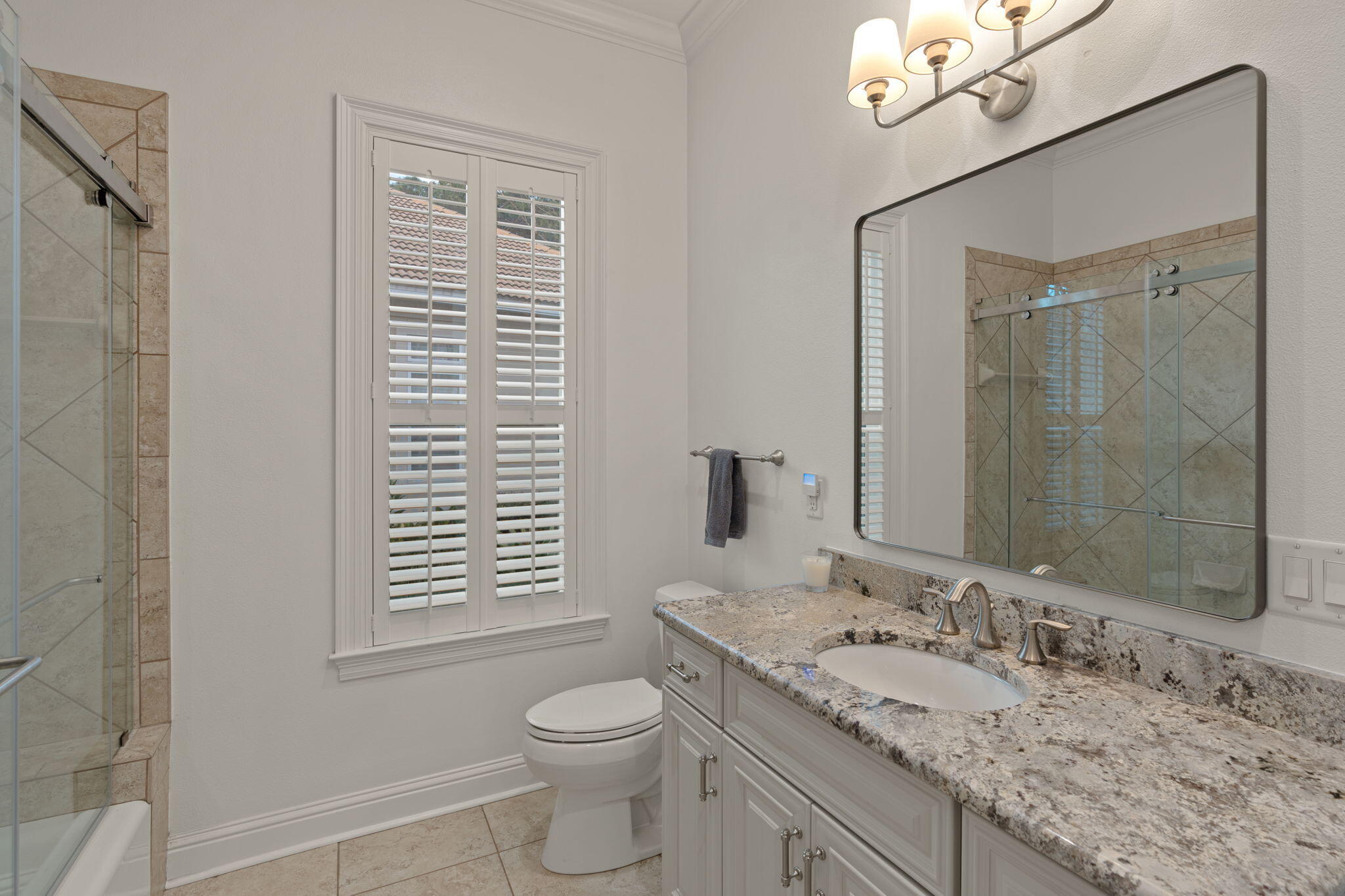 1492 E E Island Green Lane Lane