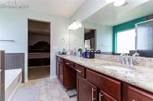 7895 Dutch Loop