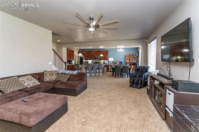 7895 Dutch Loop