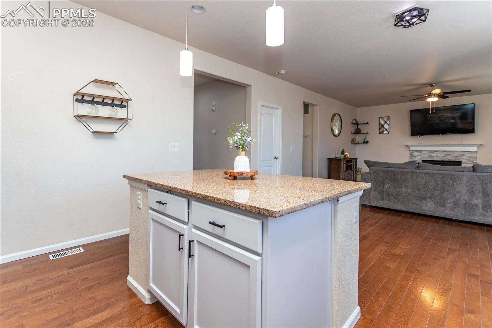 6735 Monterey Pine Loop