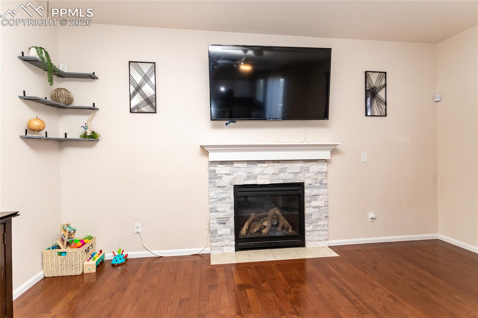 6735 Monterey Pine Loop