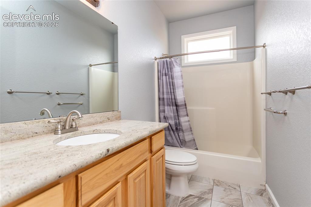 440 Avenida del Oro E