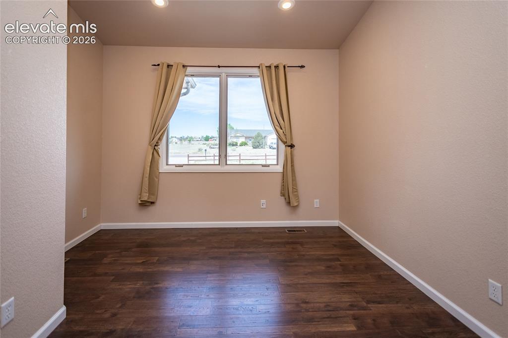 440 Avenida del Oro E