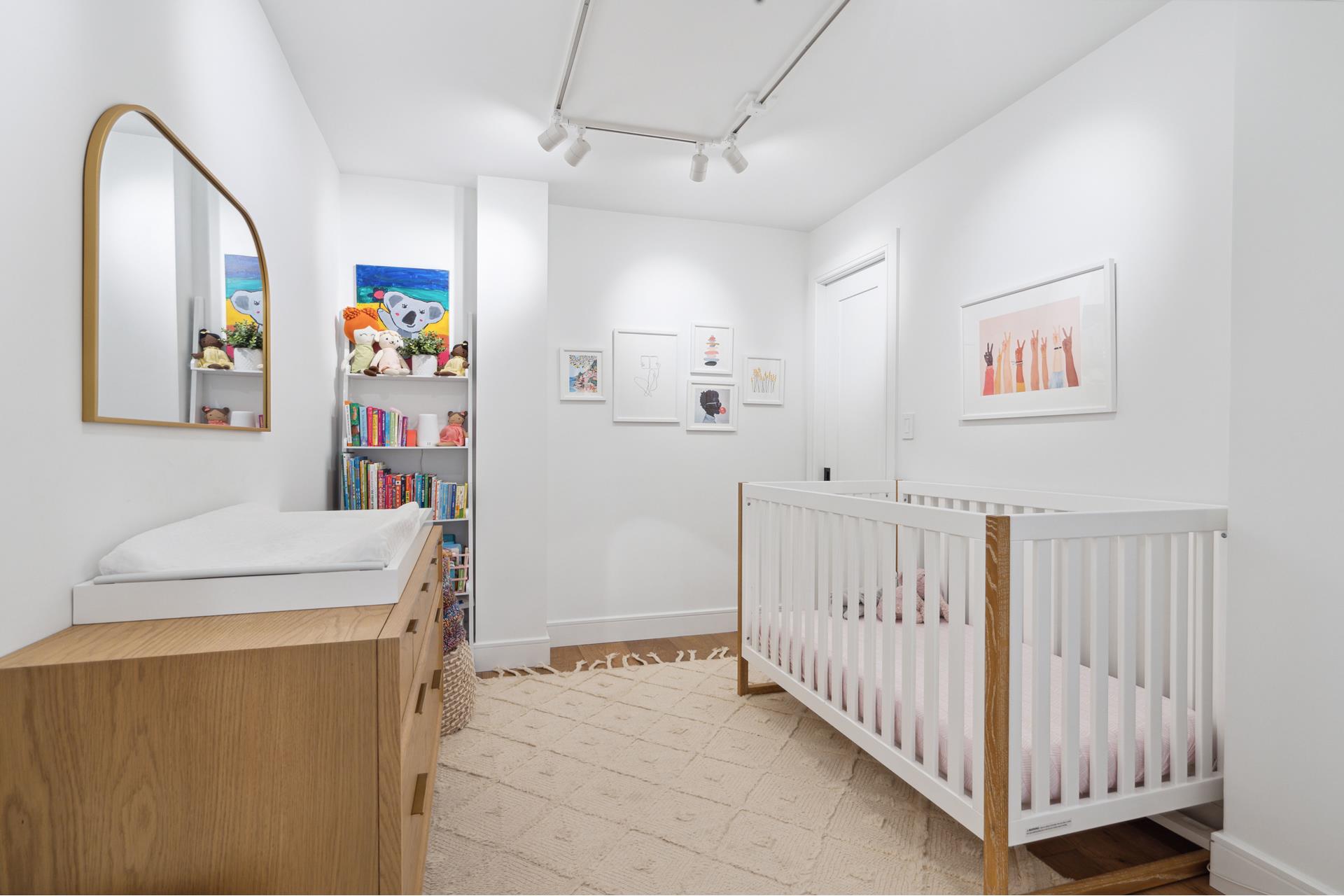 10 W 15TH Street 510