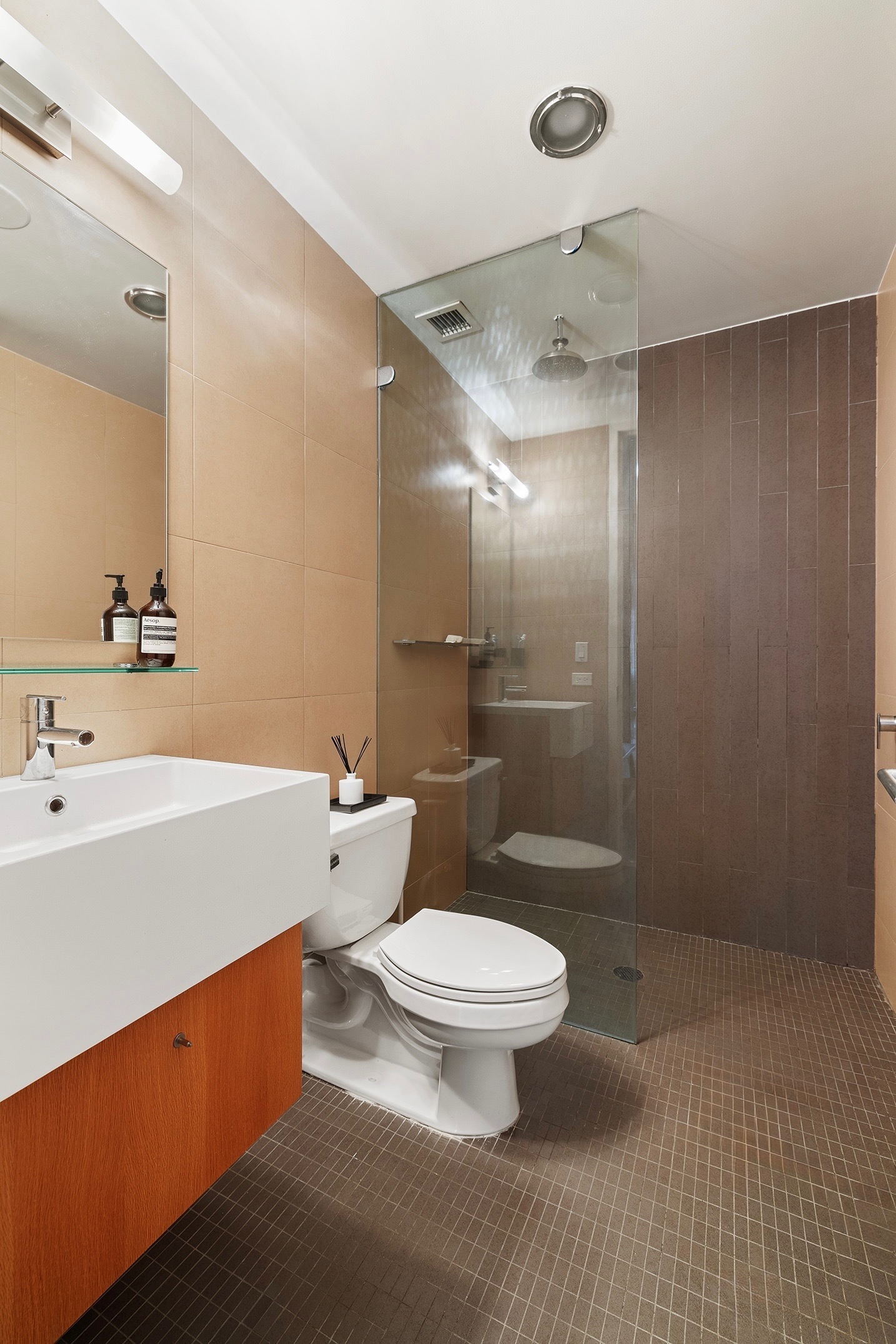 124 W 24th Street PHD