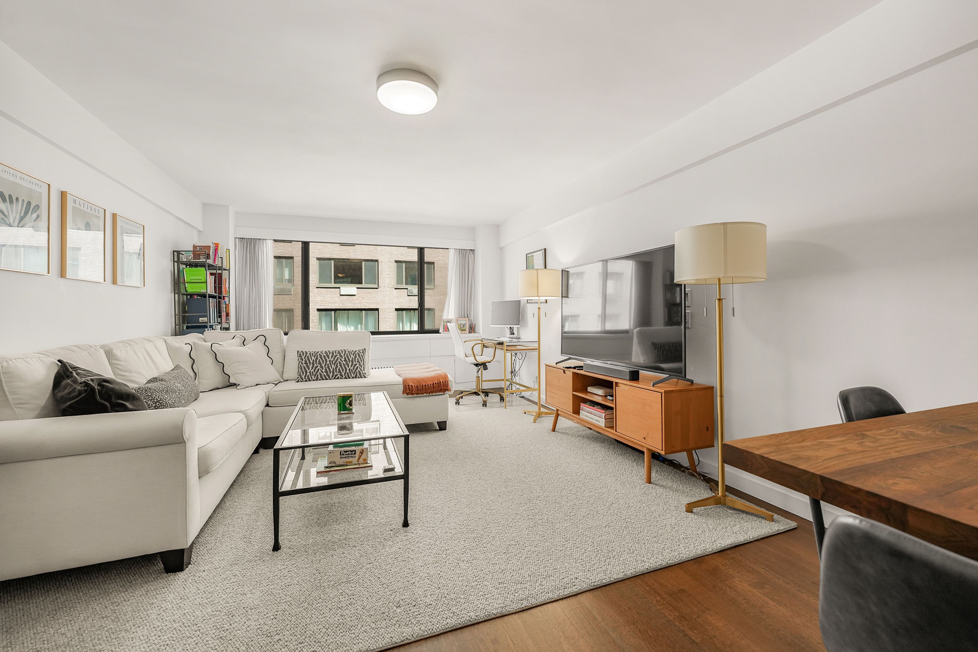 425 E 63rd Street E5A