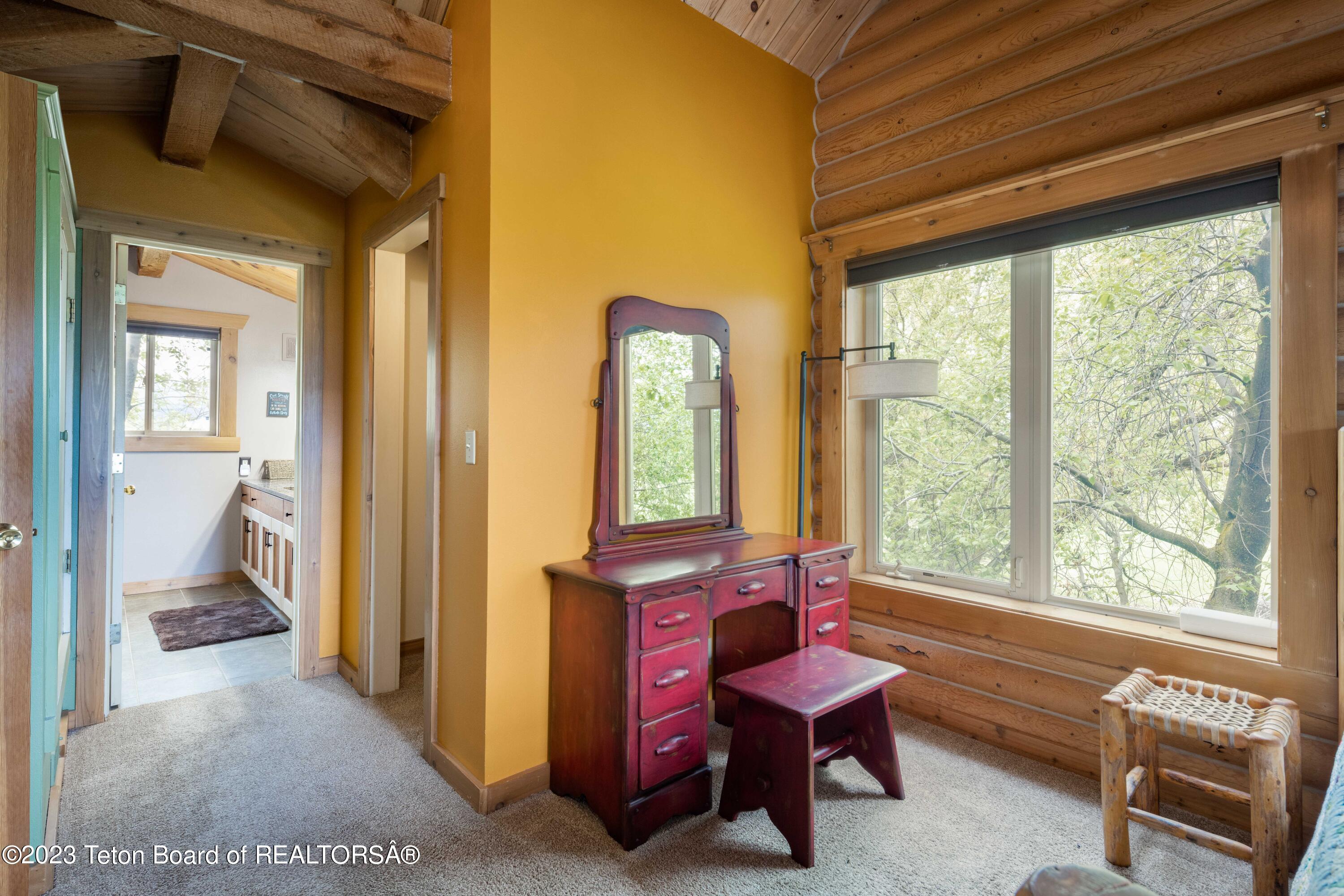 2093 MOUNTAIN MEADOW Drive