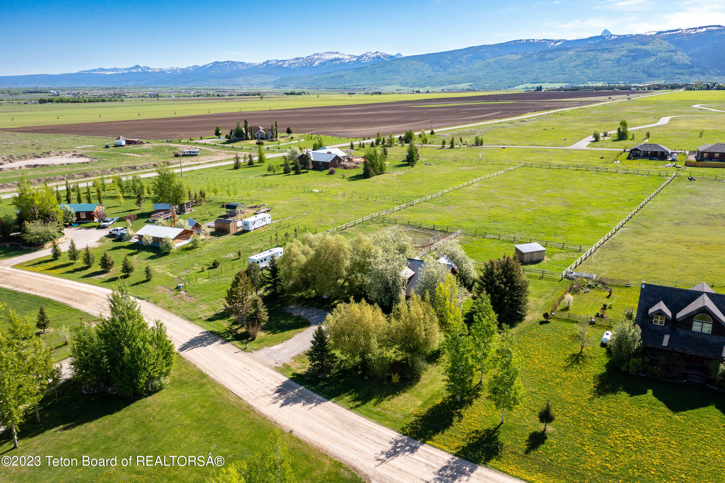 2093 MOUNTAIN MEADOW Drive