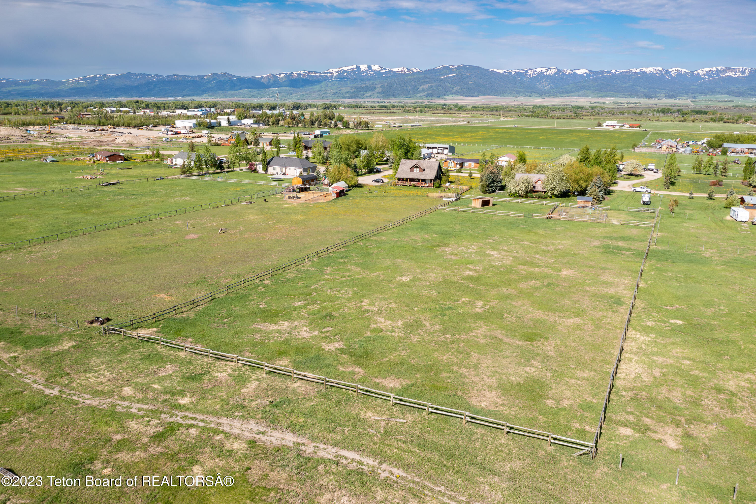 2093 MOUNTAIN MEADOW Drive
