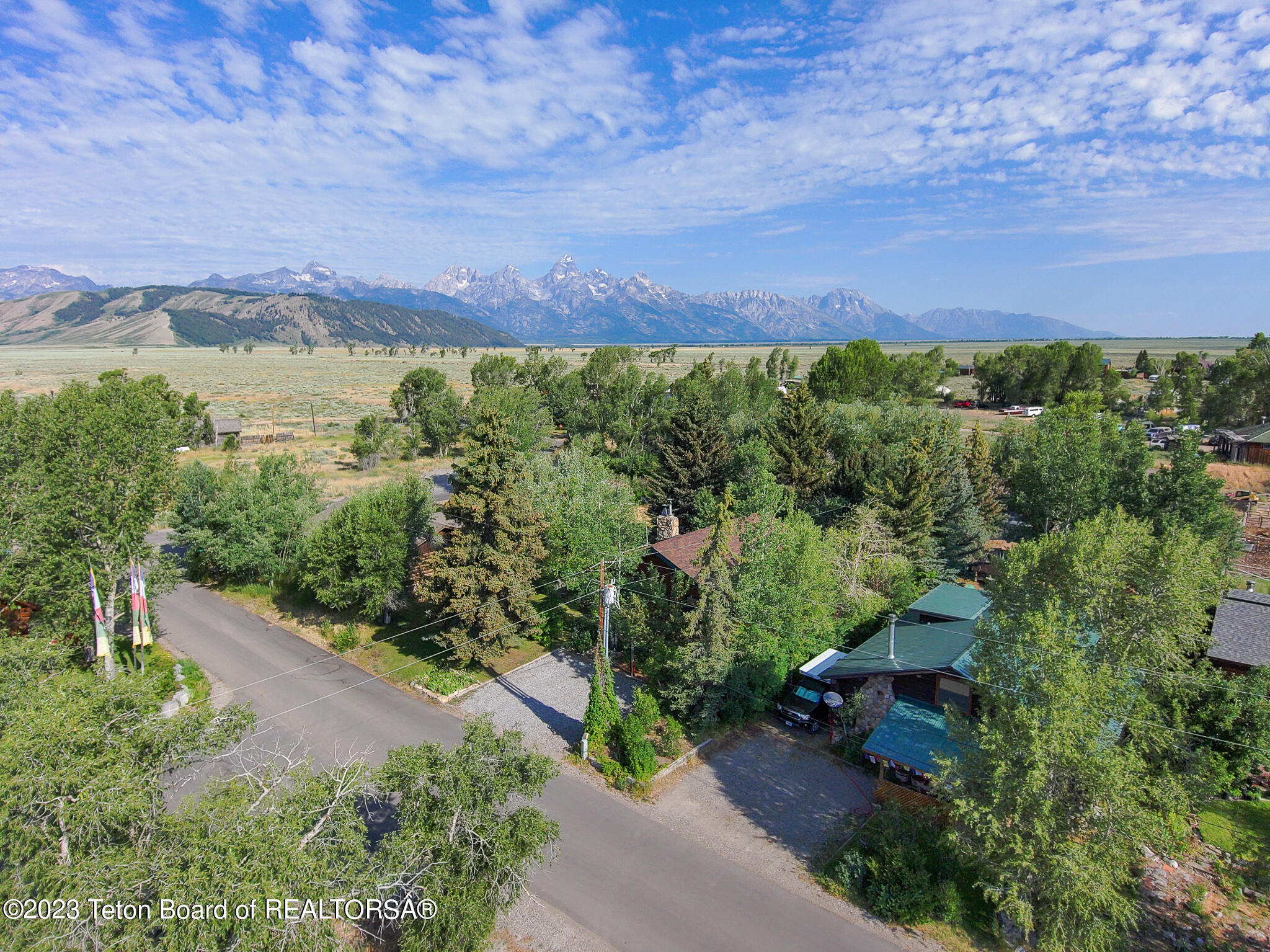 6835 E LITTLE SCHOOL Road