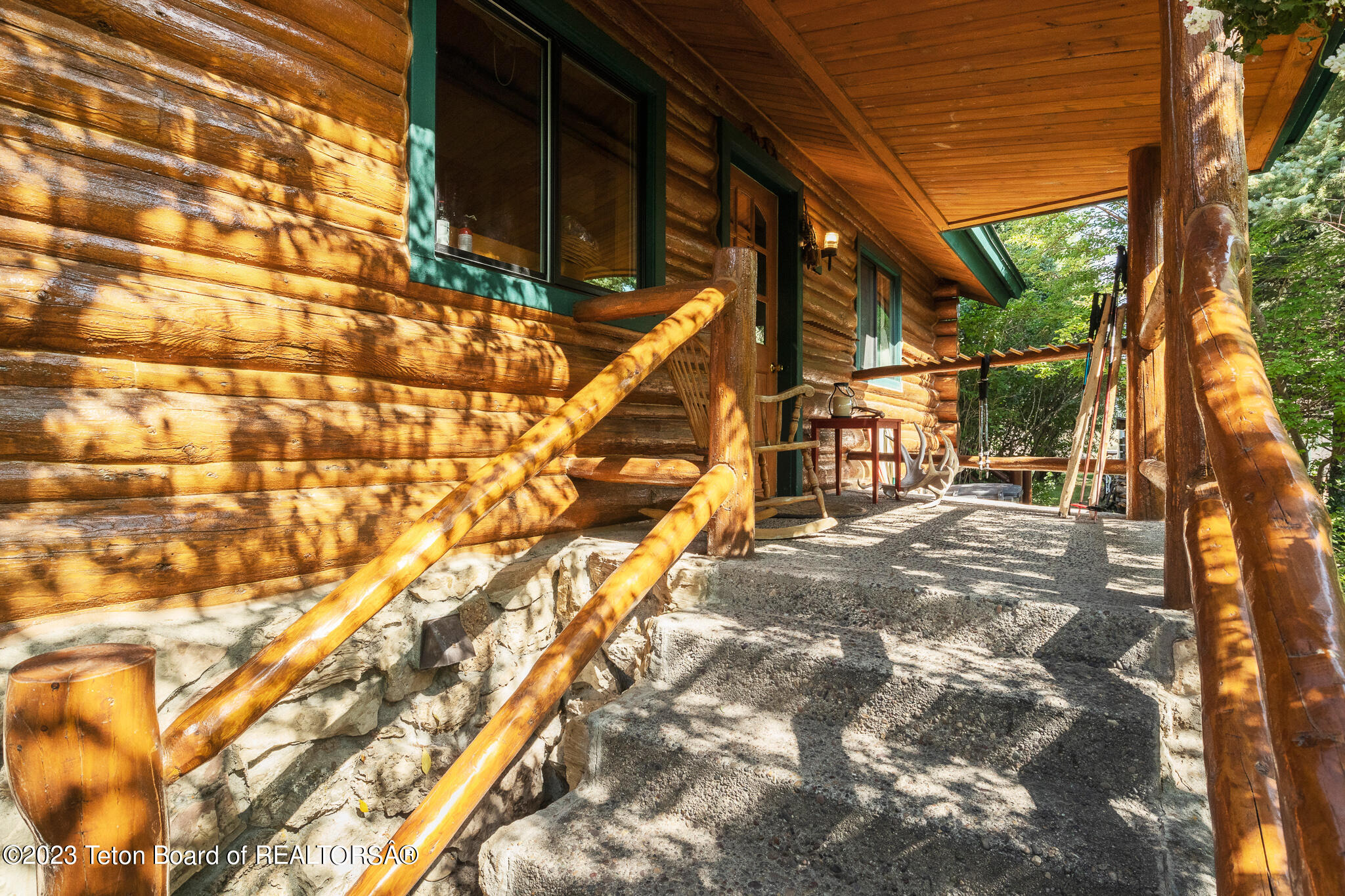 6835 E LITTLE SCHOOL Road
