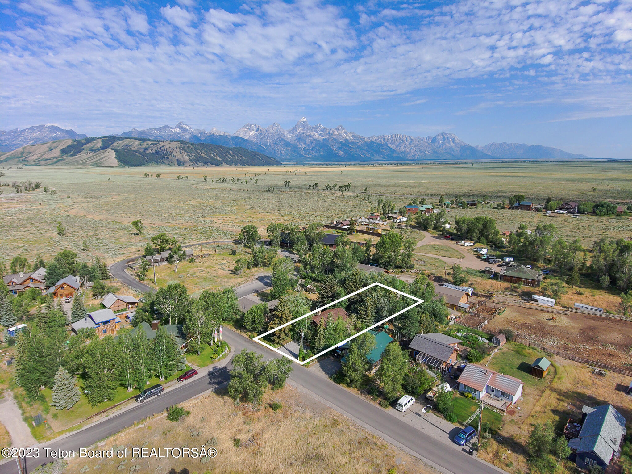 6835 E LITTLE SCHOOL Road