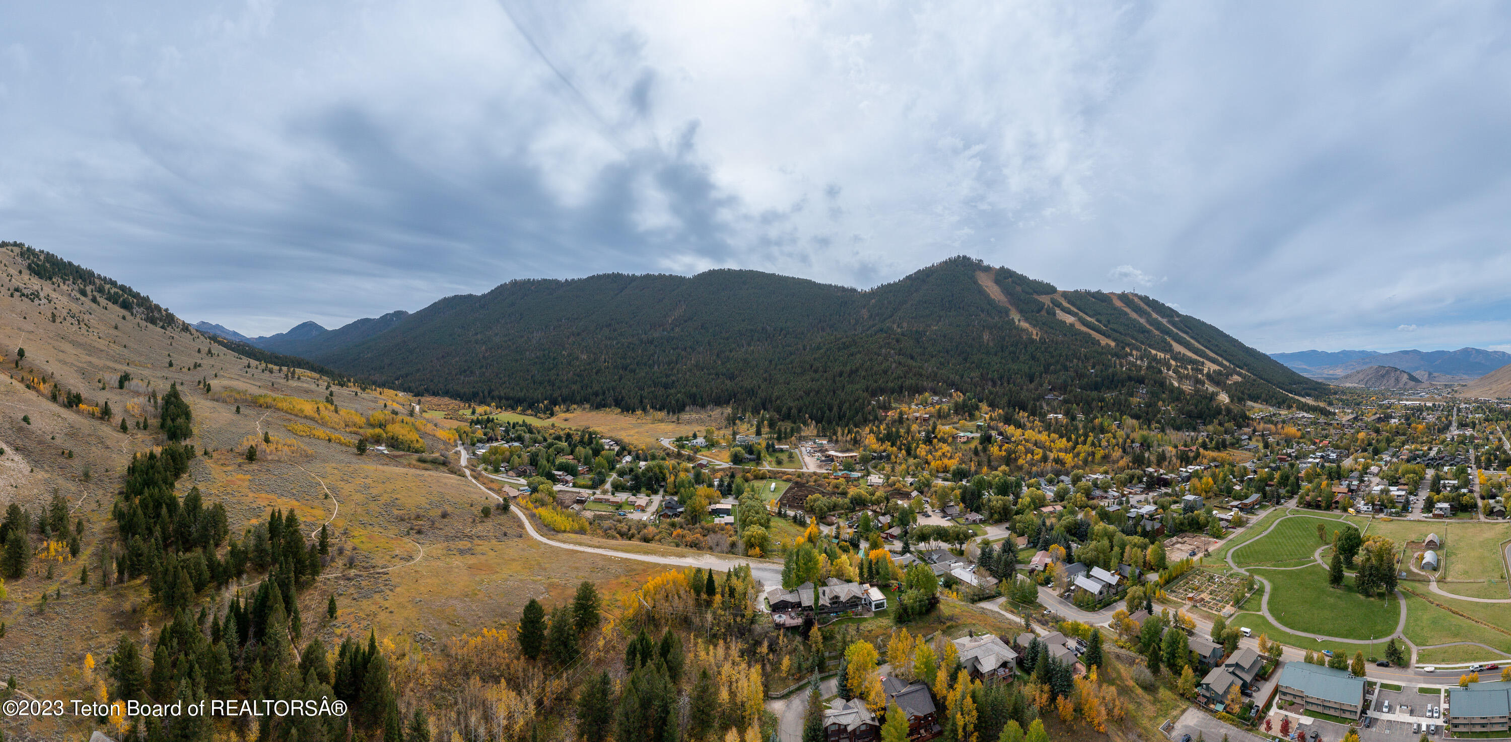 864 CACHE CREEK Drive