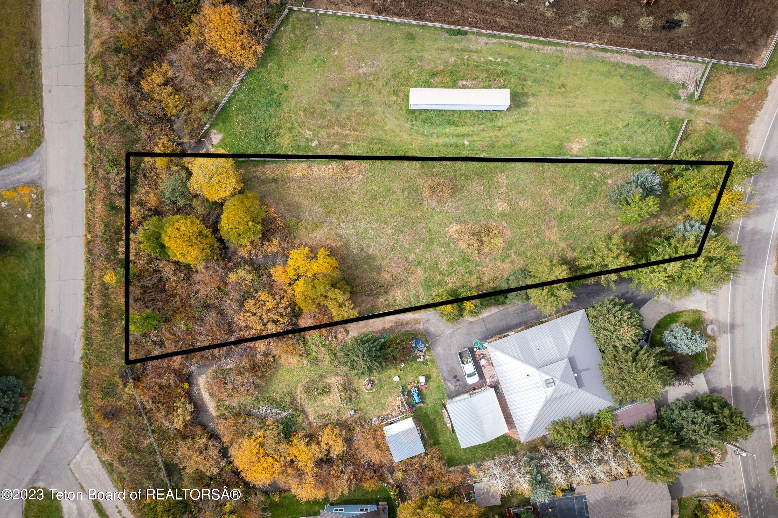 864 CACHE CREEK Drive