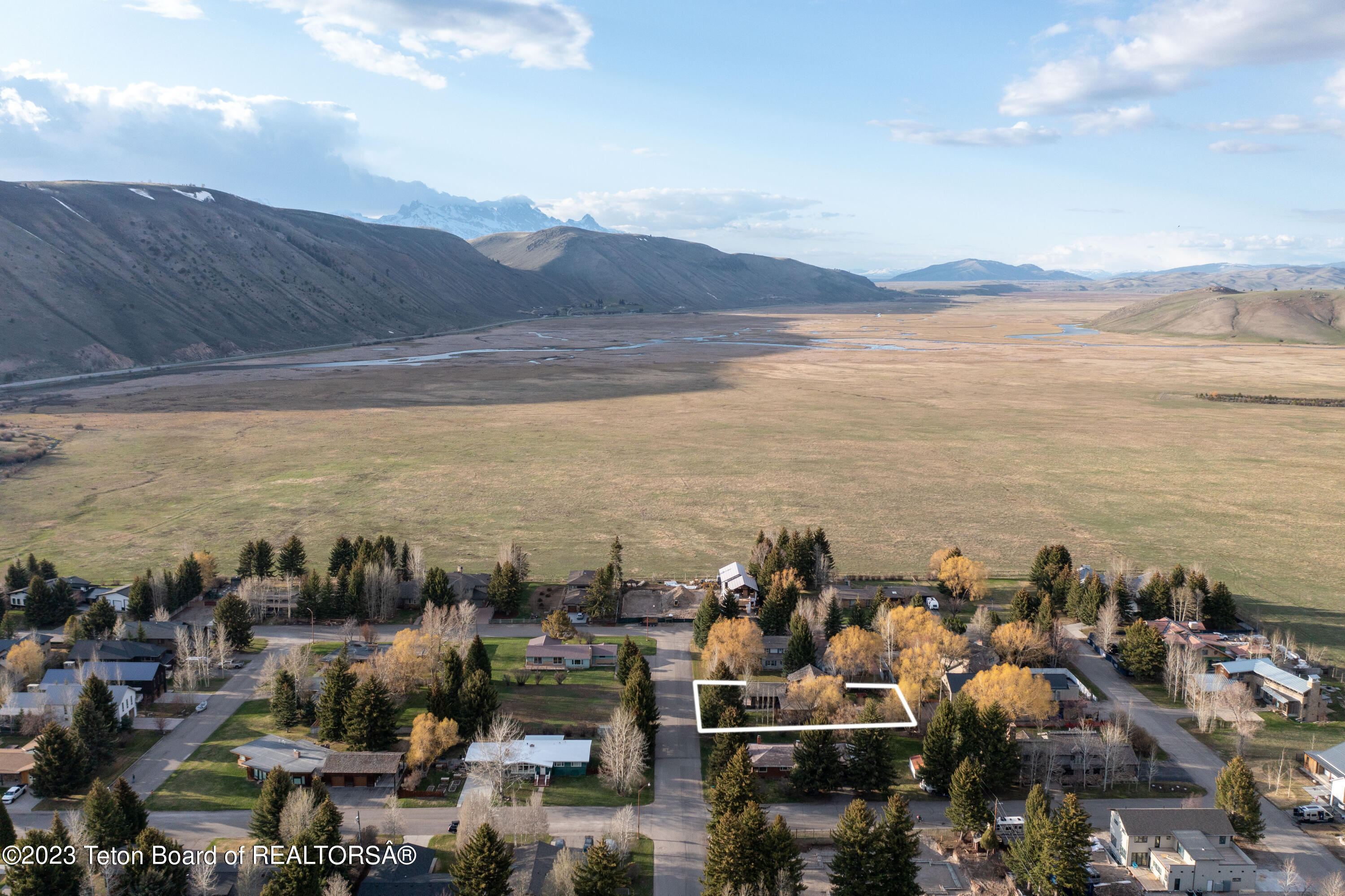 250 N GROS VENTRE Street