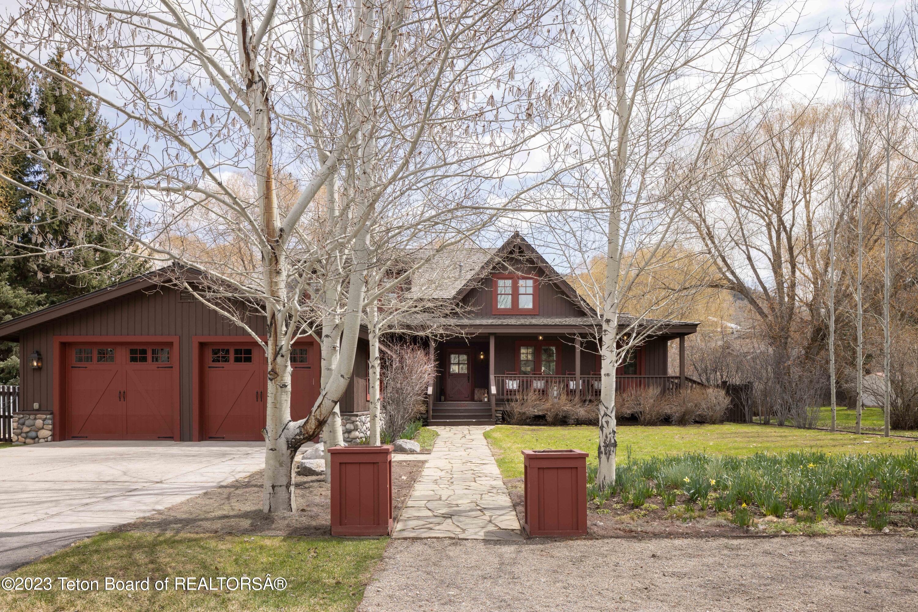 250 N GROS VENTRE Street