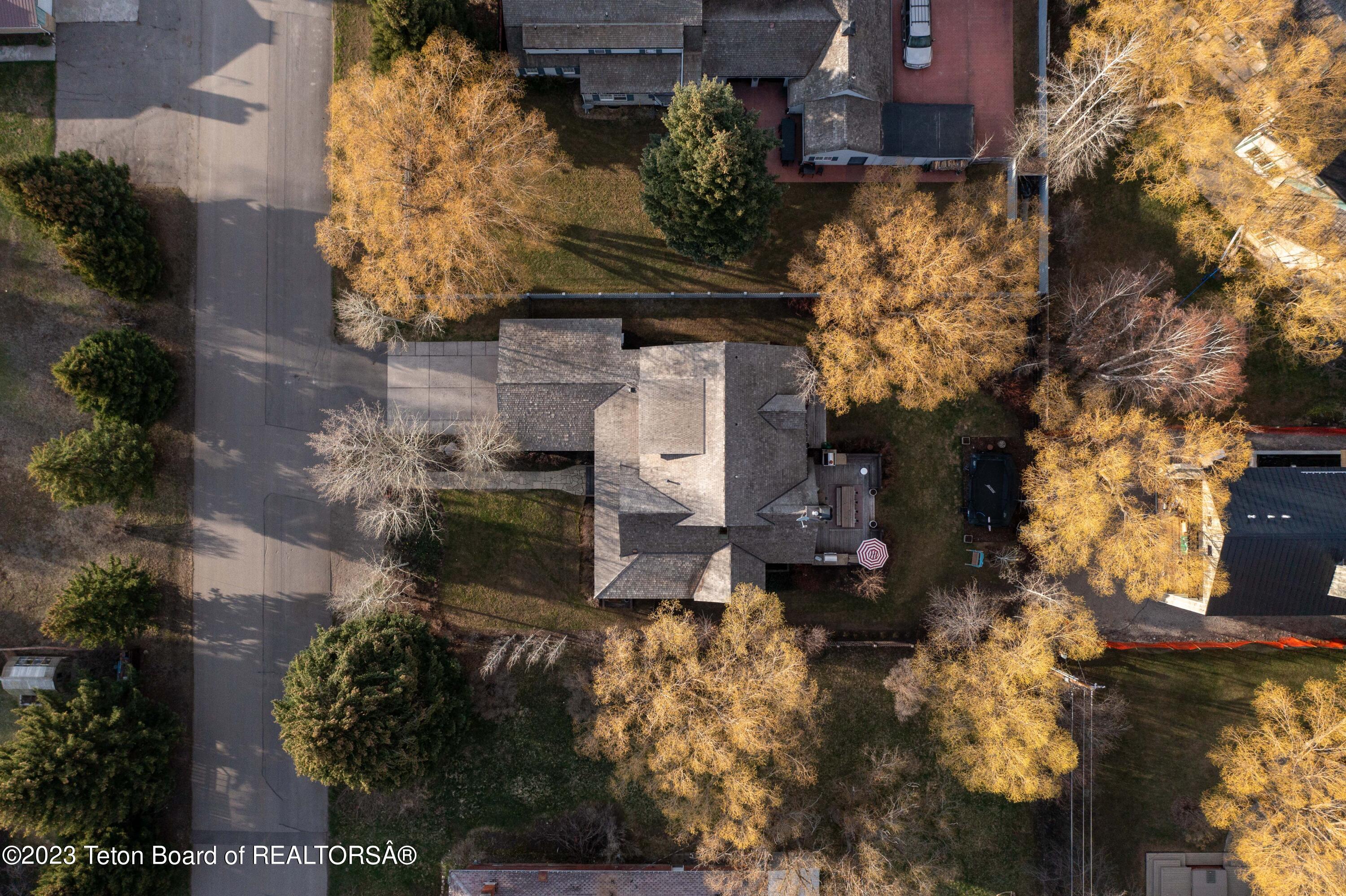 250 N GROS VENTRE Street