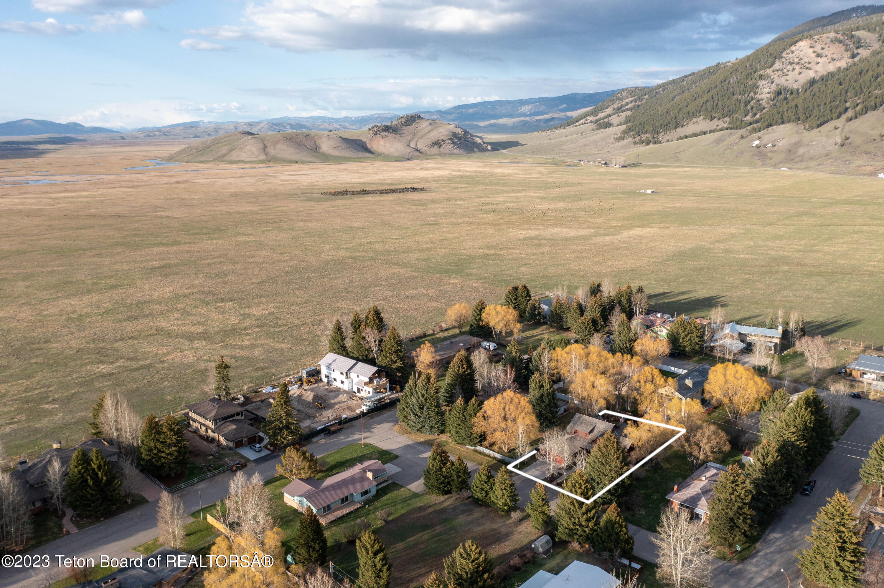 250 N GROS VENTRE Street
