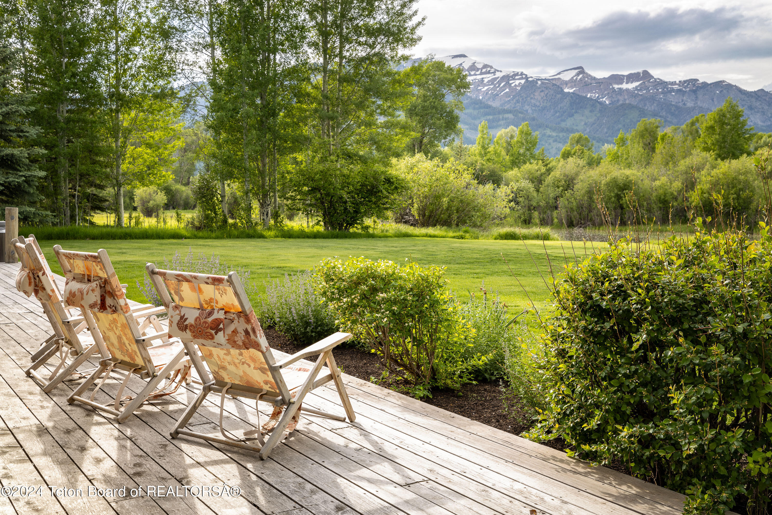 3665 TUCKER RANCH Road