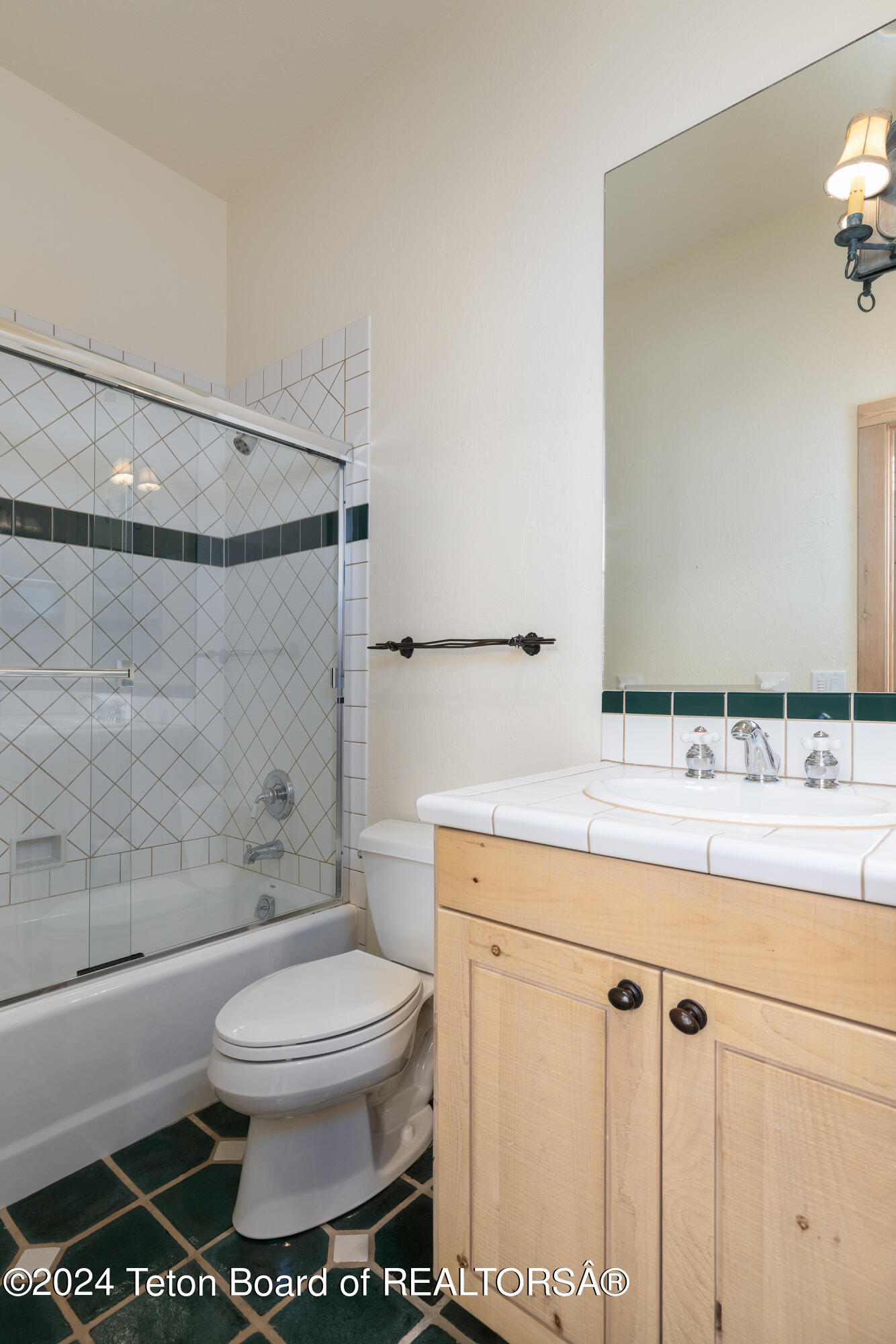 3665 TUCKER RANCH Road