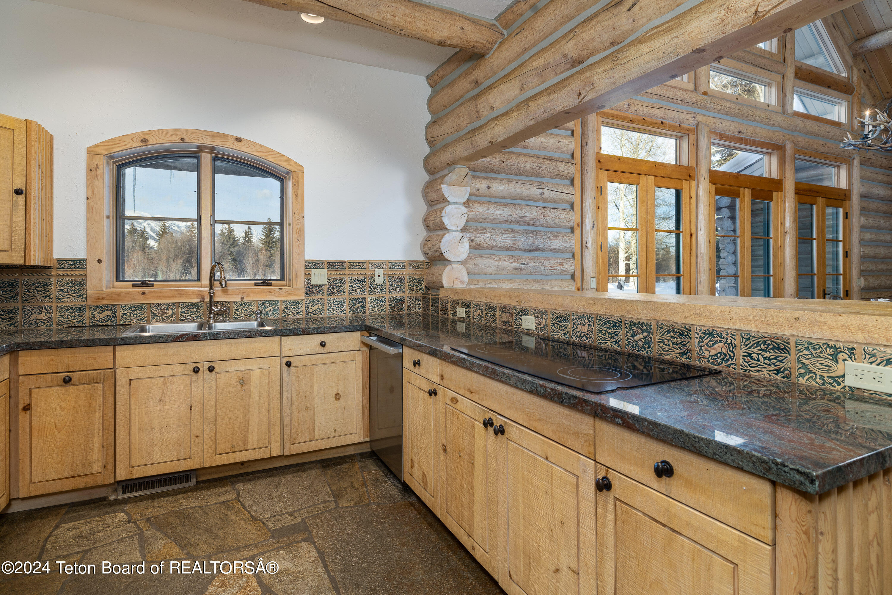 3665 TUCKER RANCH Road